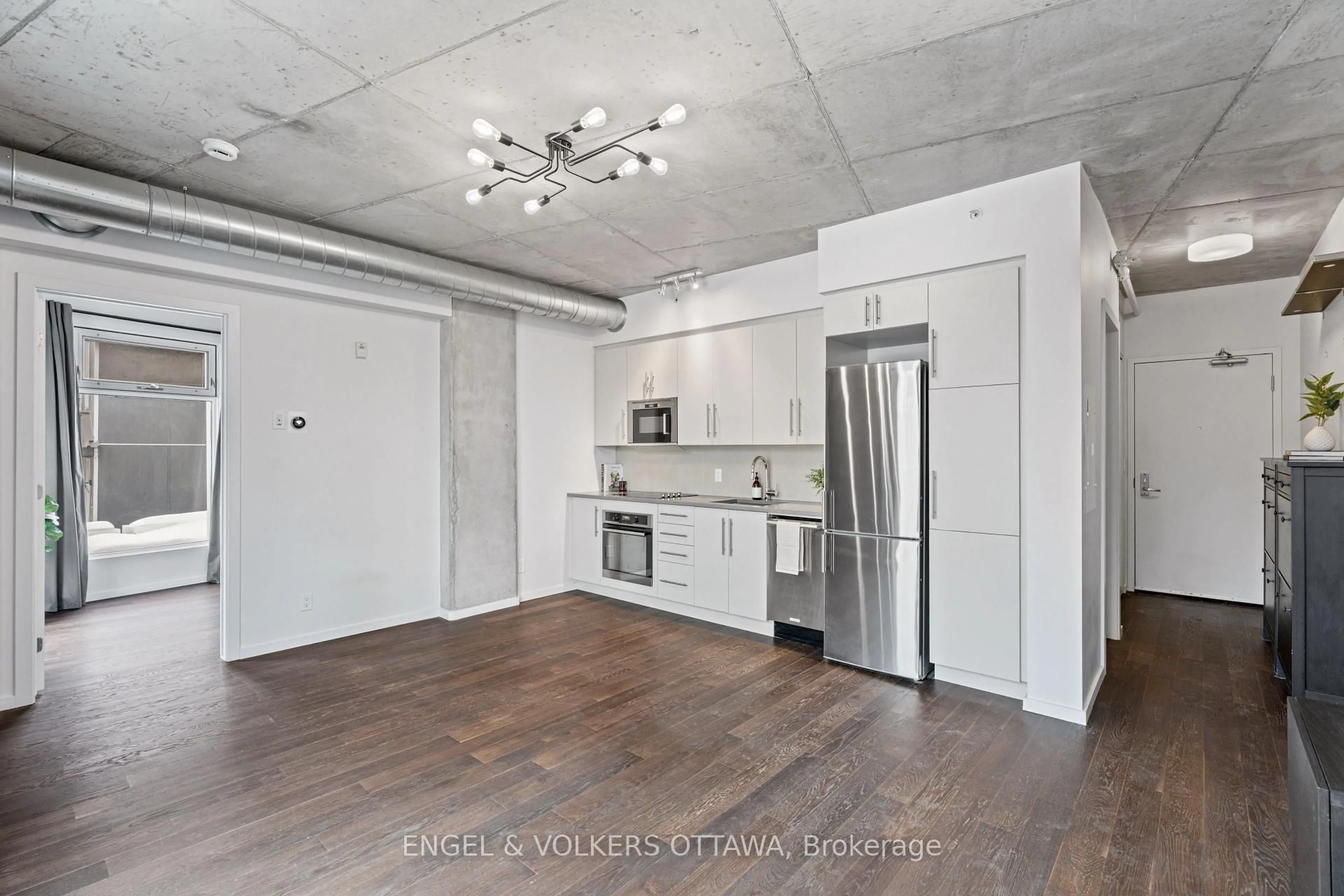 Open concept kitchen, unknown for 1000 WELLINGTON St #210, Ottawa Ontario K1Y 2X9