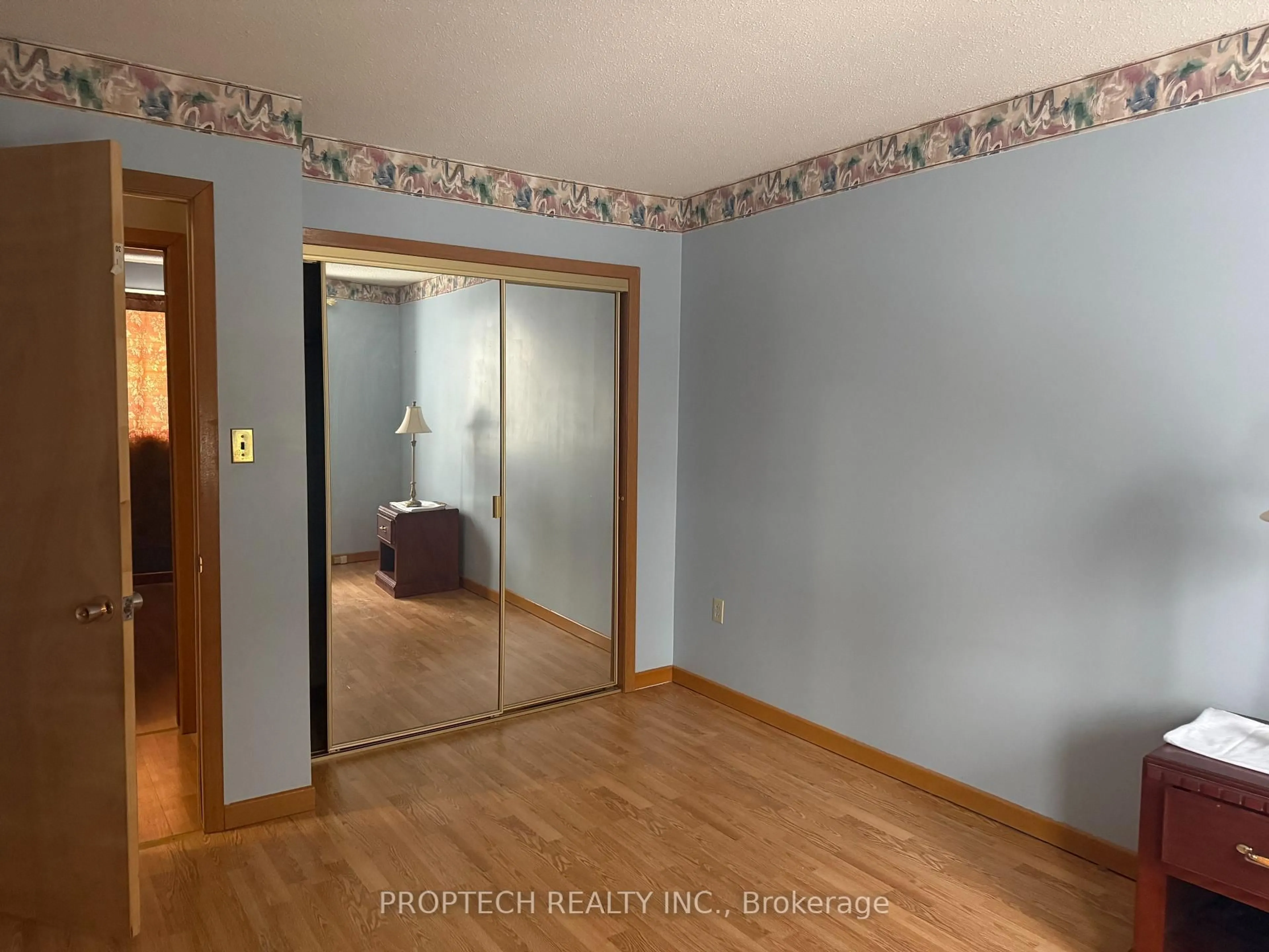 A pic of a room for 1729 Charles Crt, Greater Sudbury Ontario P3N 1H3