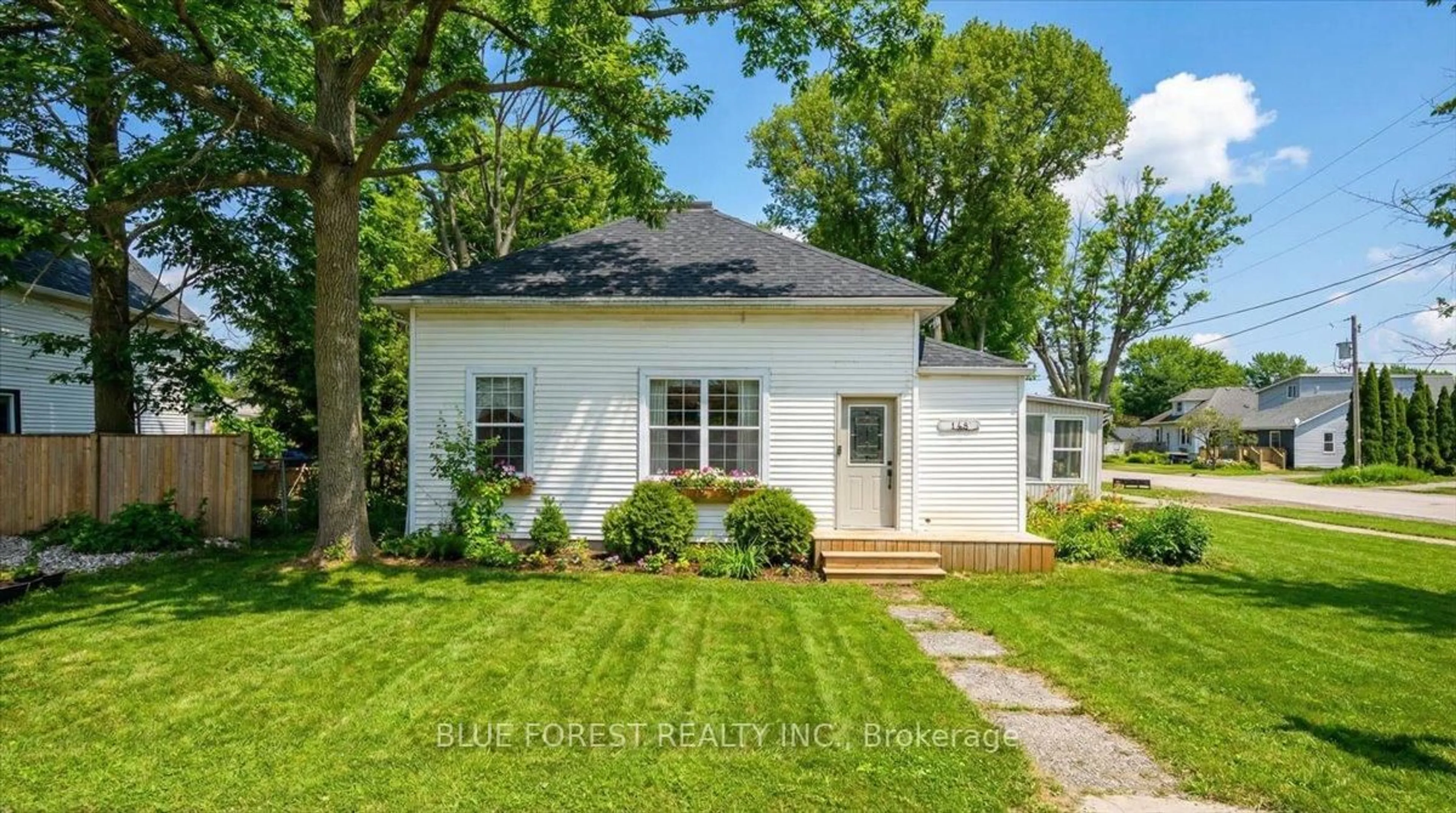 Unknown for 148 Main St, West Elgin Ontario N0L 2P0