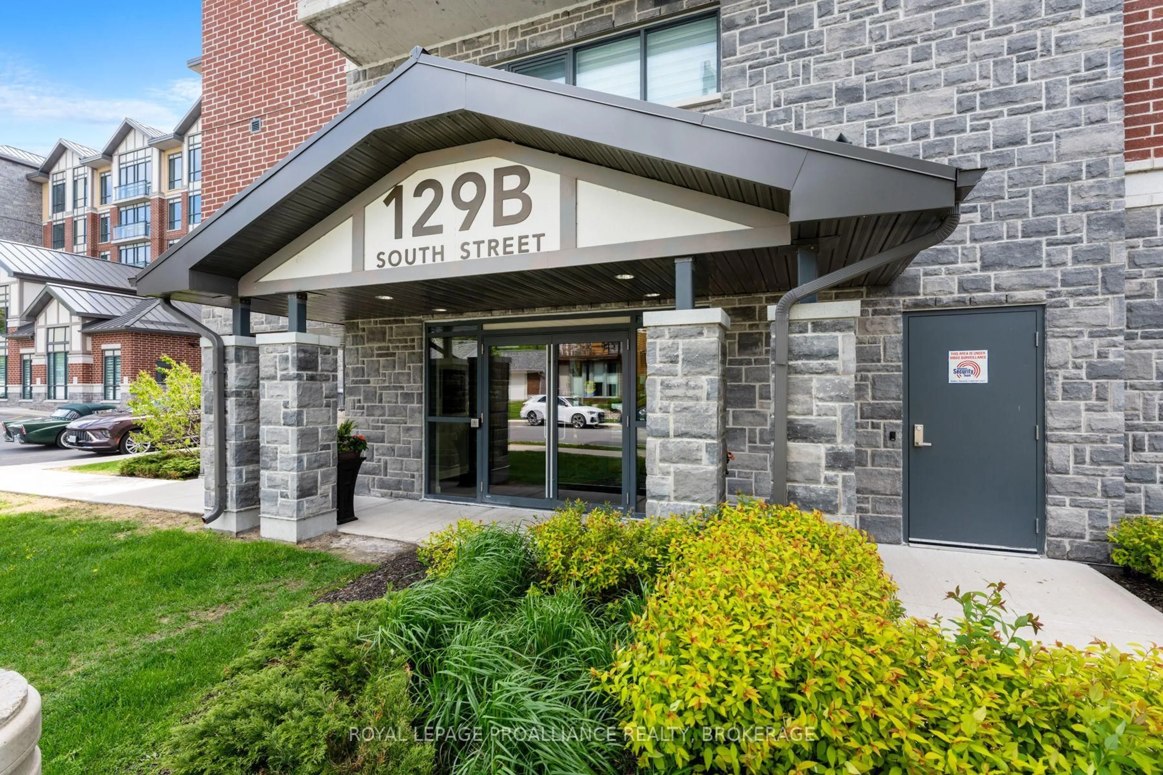 Unknown for 129B South St #618, Gananoque Ontario K7G 0B1