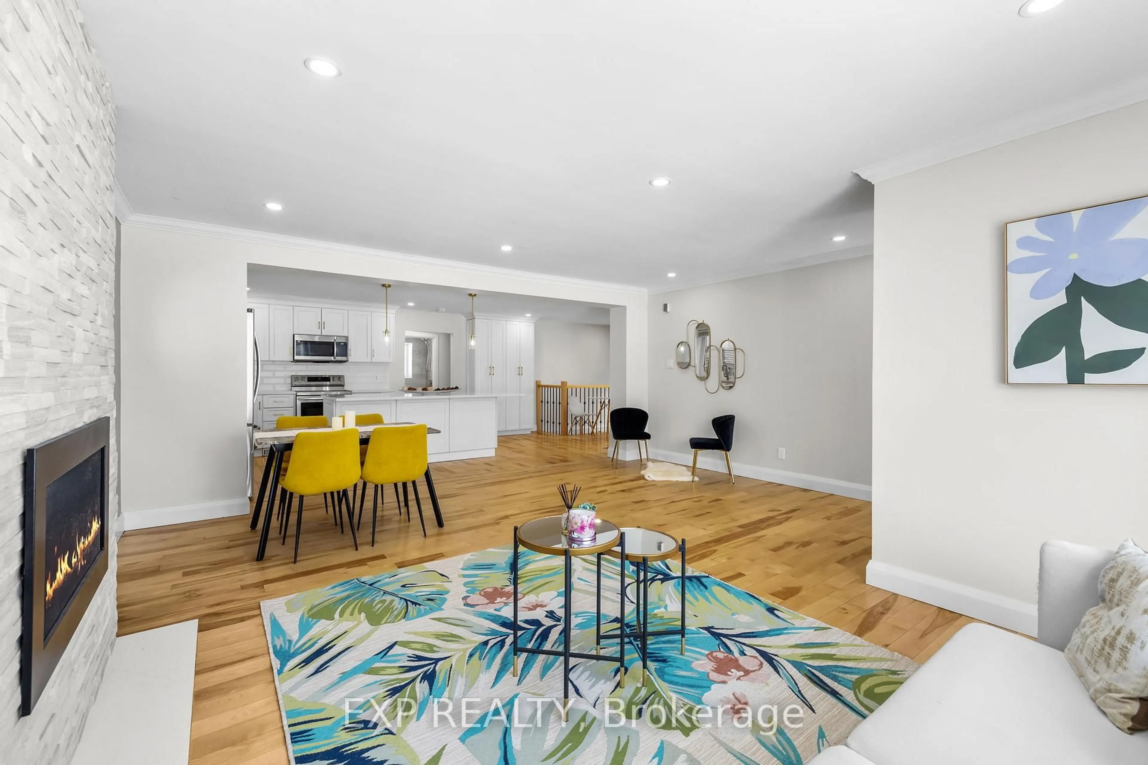 Open concept kitchen, unknown for 1377 Mcmahon Ave, Ottawa Ontario K1T 1C2