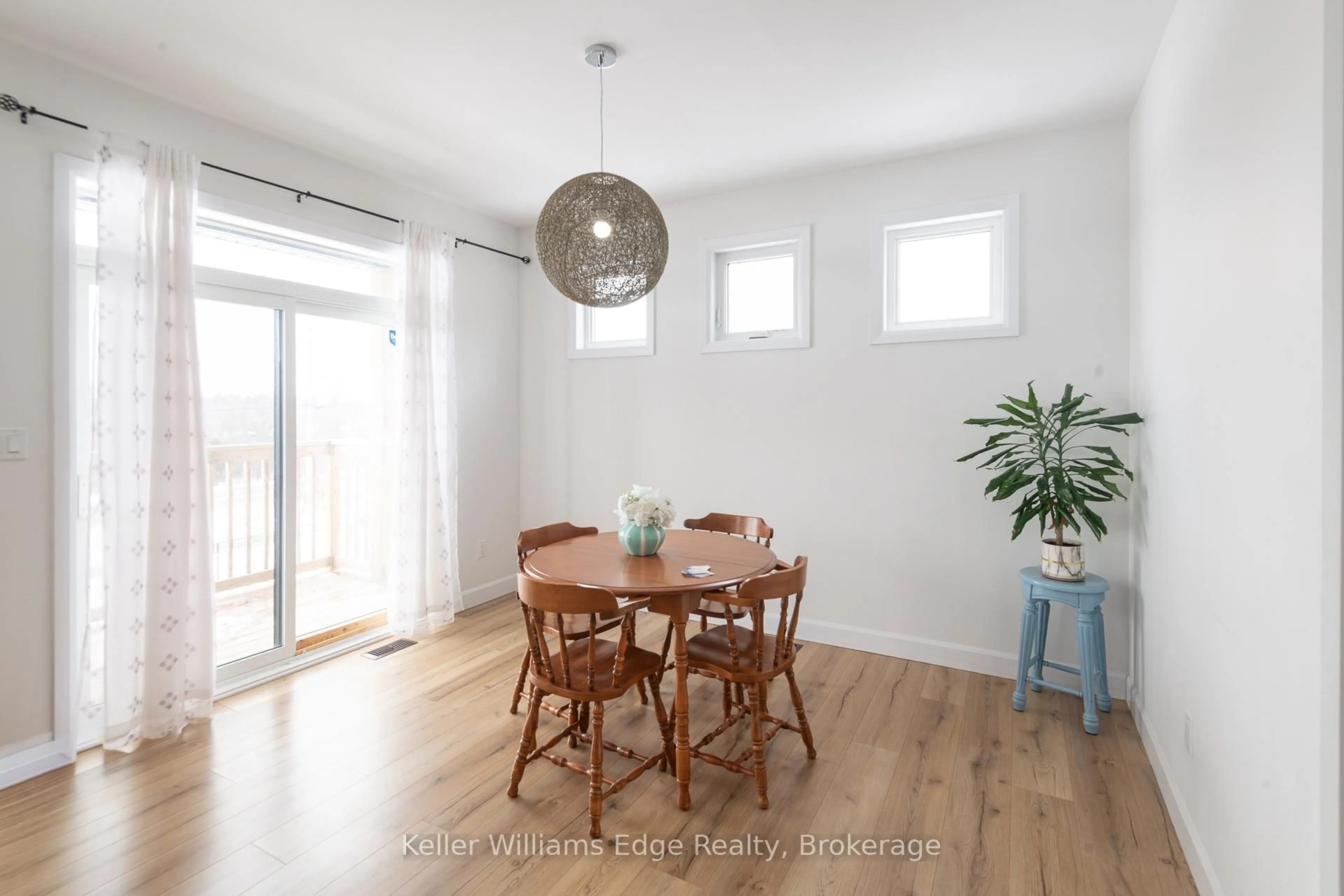 Dining room, wood/laminate floor for 143 Superior Dr, Loyalist Ontario K7N 1E5