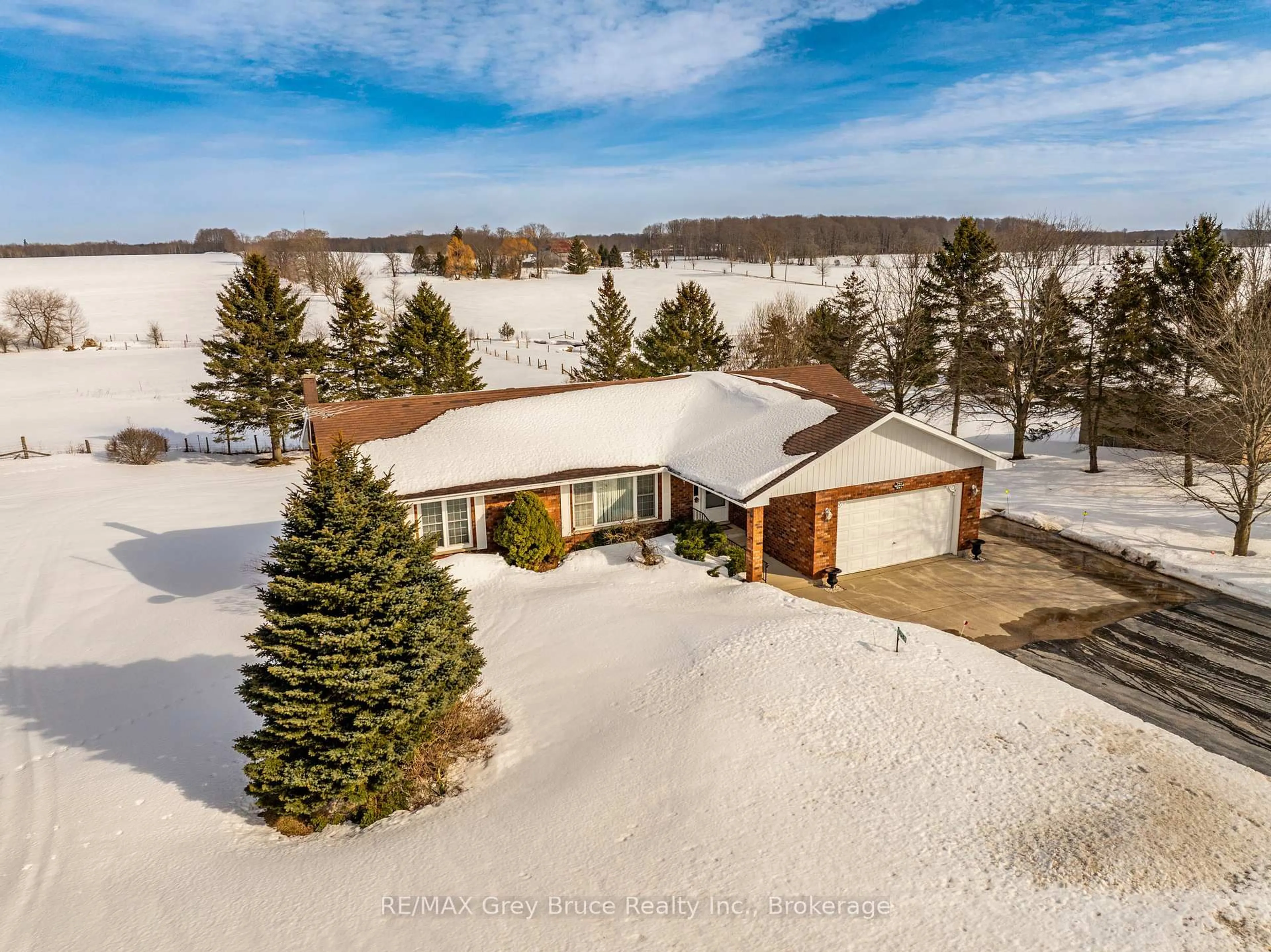 A pic from outside/outdoor area/front of a property/back of a property/a pic from drone, water/lake/river/ocean view for 137531 7th Concession, Georgian Bluffs Ontario N4K 5N5