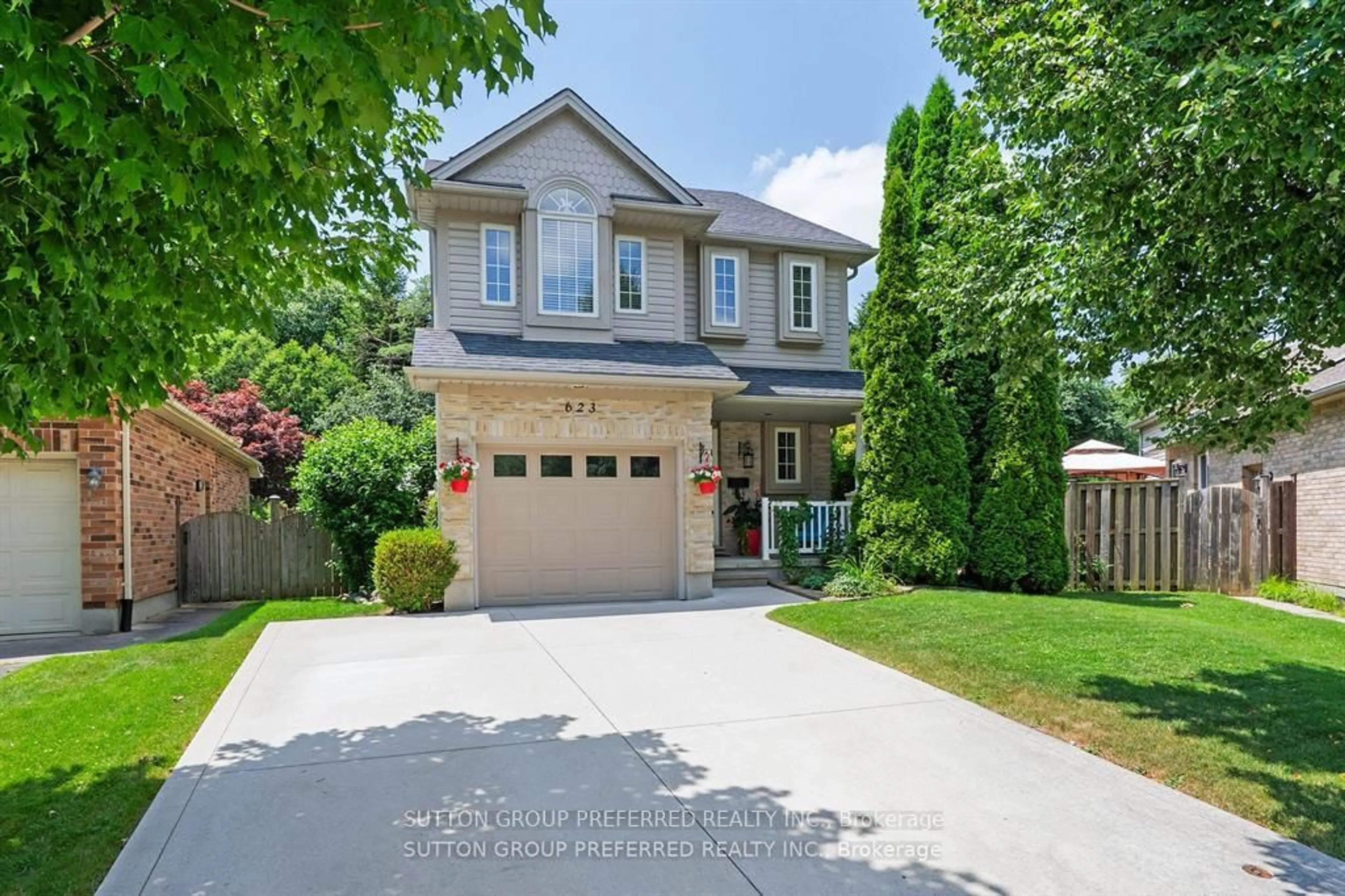 Home with brick exterior material, street for 623 Thornwood Crt, London North Ontario N6H 5J5