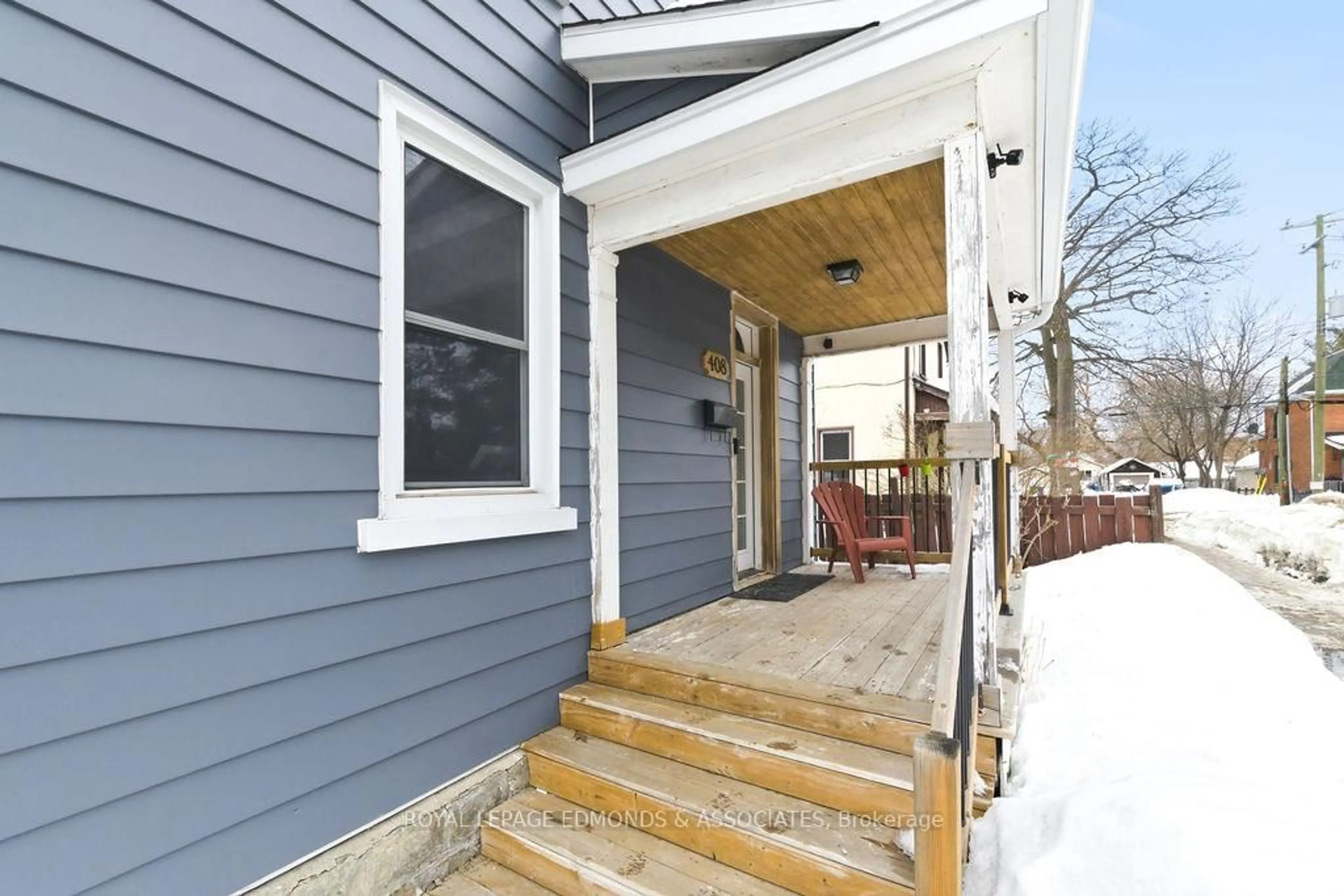 Unknown for 408 Moffat St, Pembroke Ontario K8A 3X9