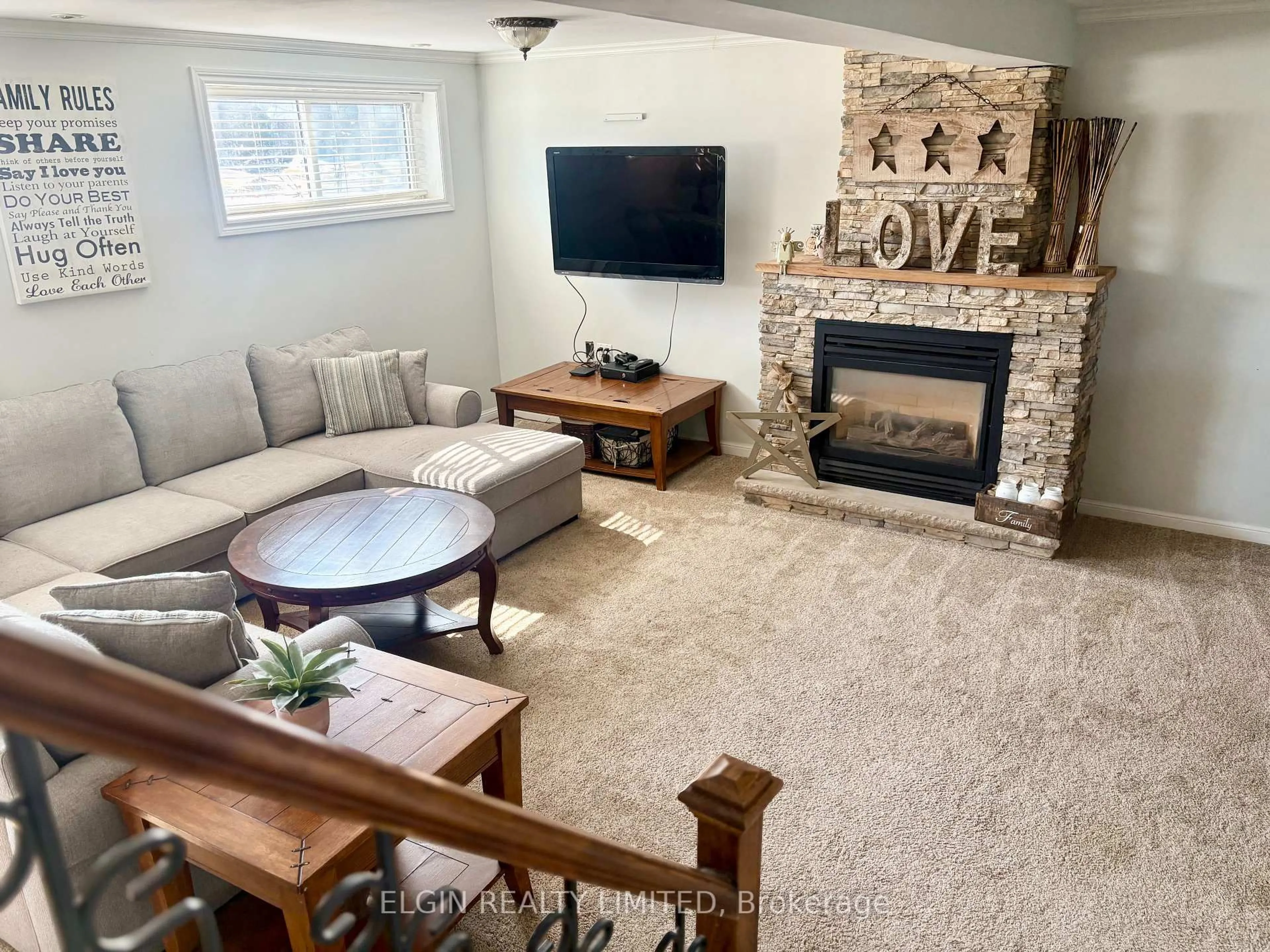 Living room with furniture, unknown for 66 Aldborough Ave, St. Thomas Ontario N5R 5H2