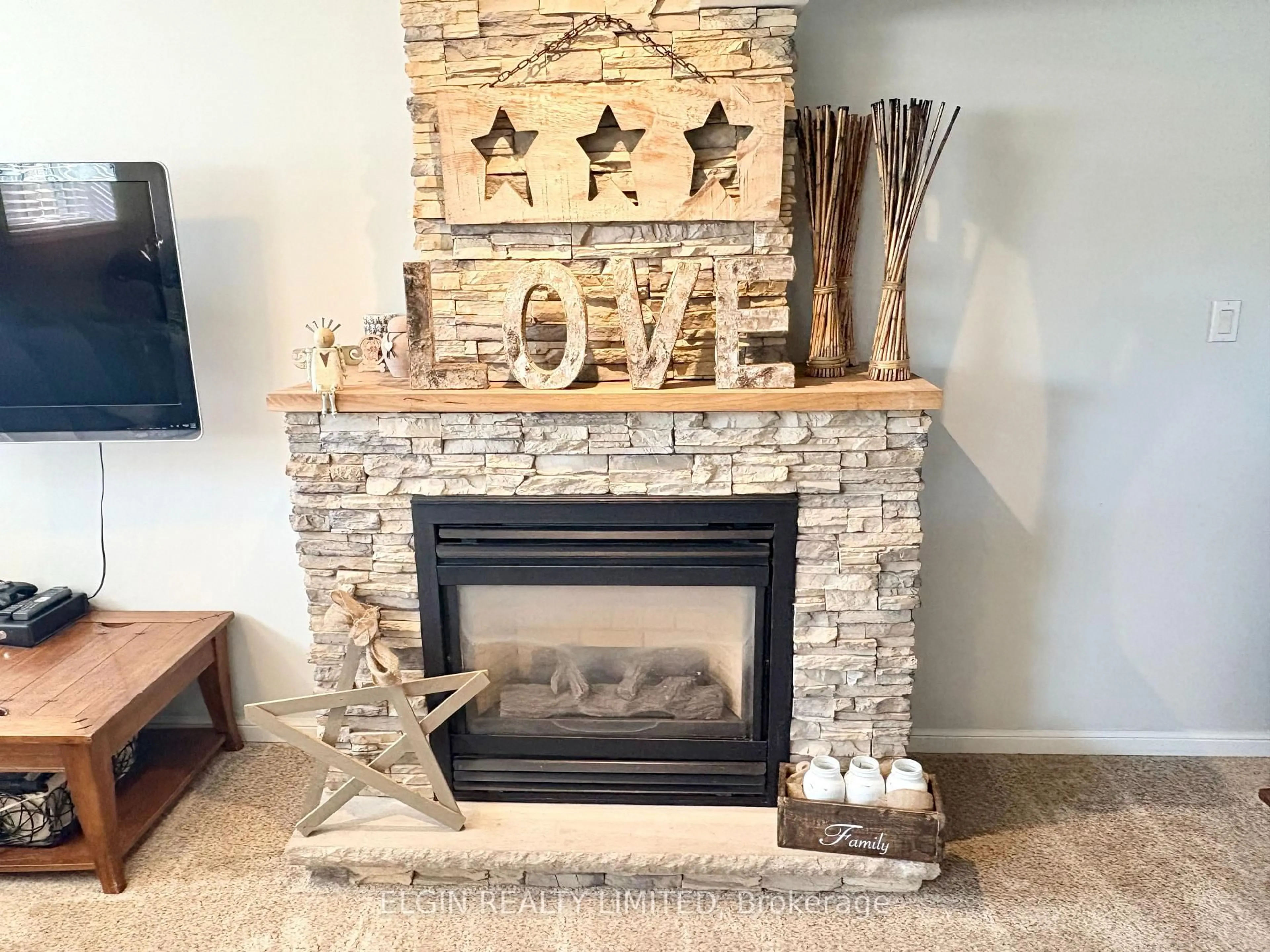 Unknown for 66 Aldborough Ave, St. Thomas Ontario N5R 5H2