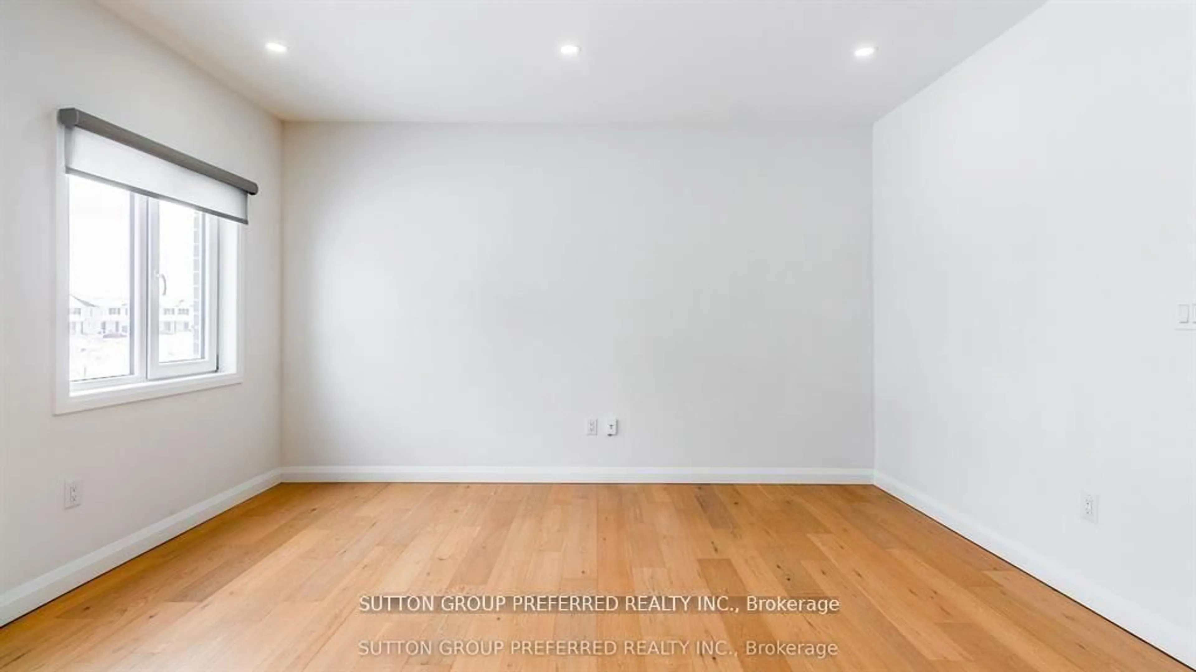 A pic of a room for 1041 Karenana Rd, London South Ontario N6M 0K2