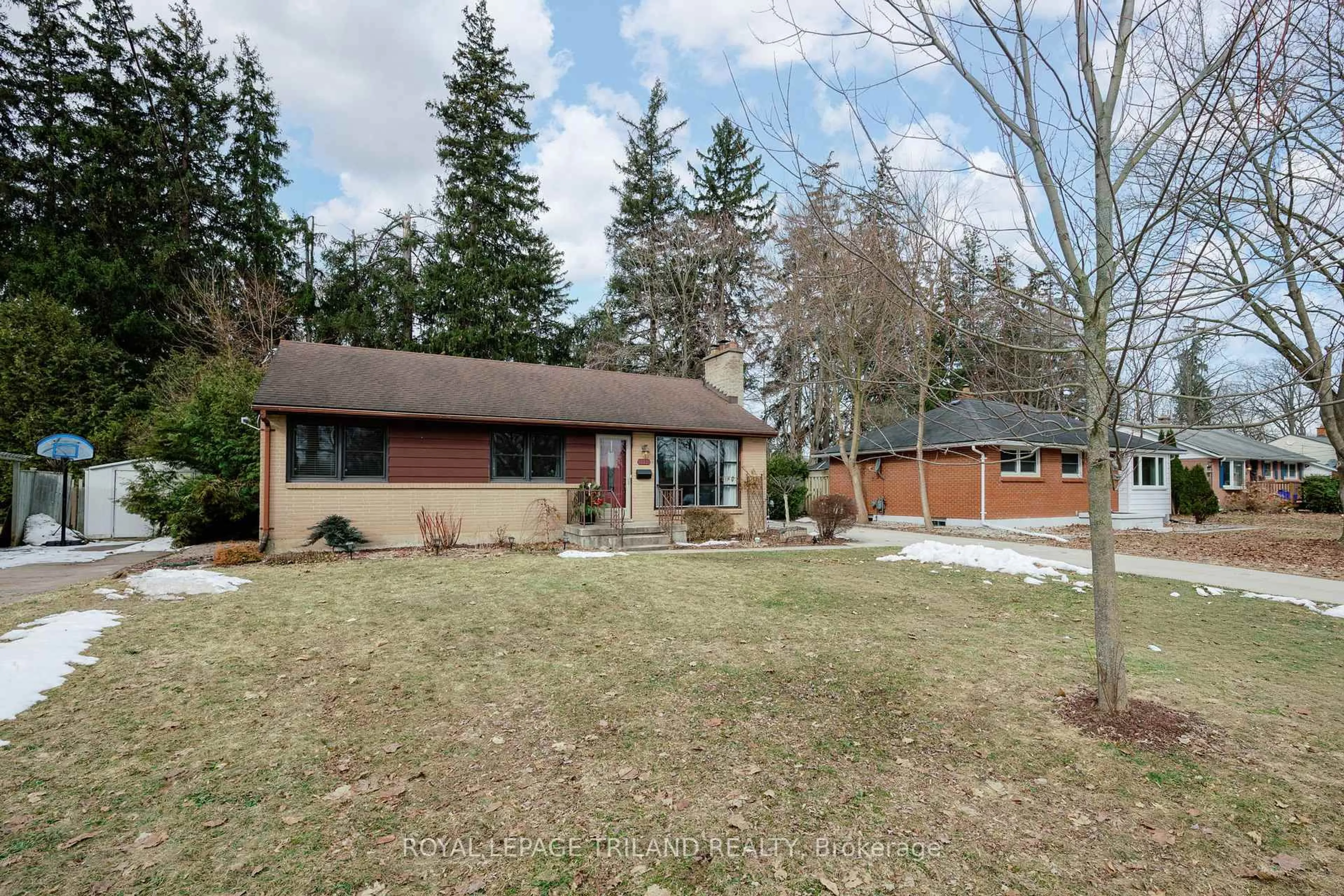 Unknown for 171 Trowbridge Ave, London South Ontario N6J 3M2