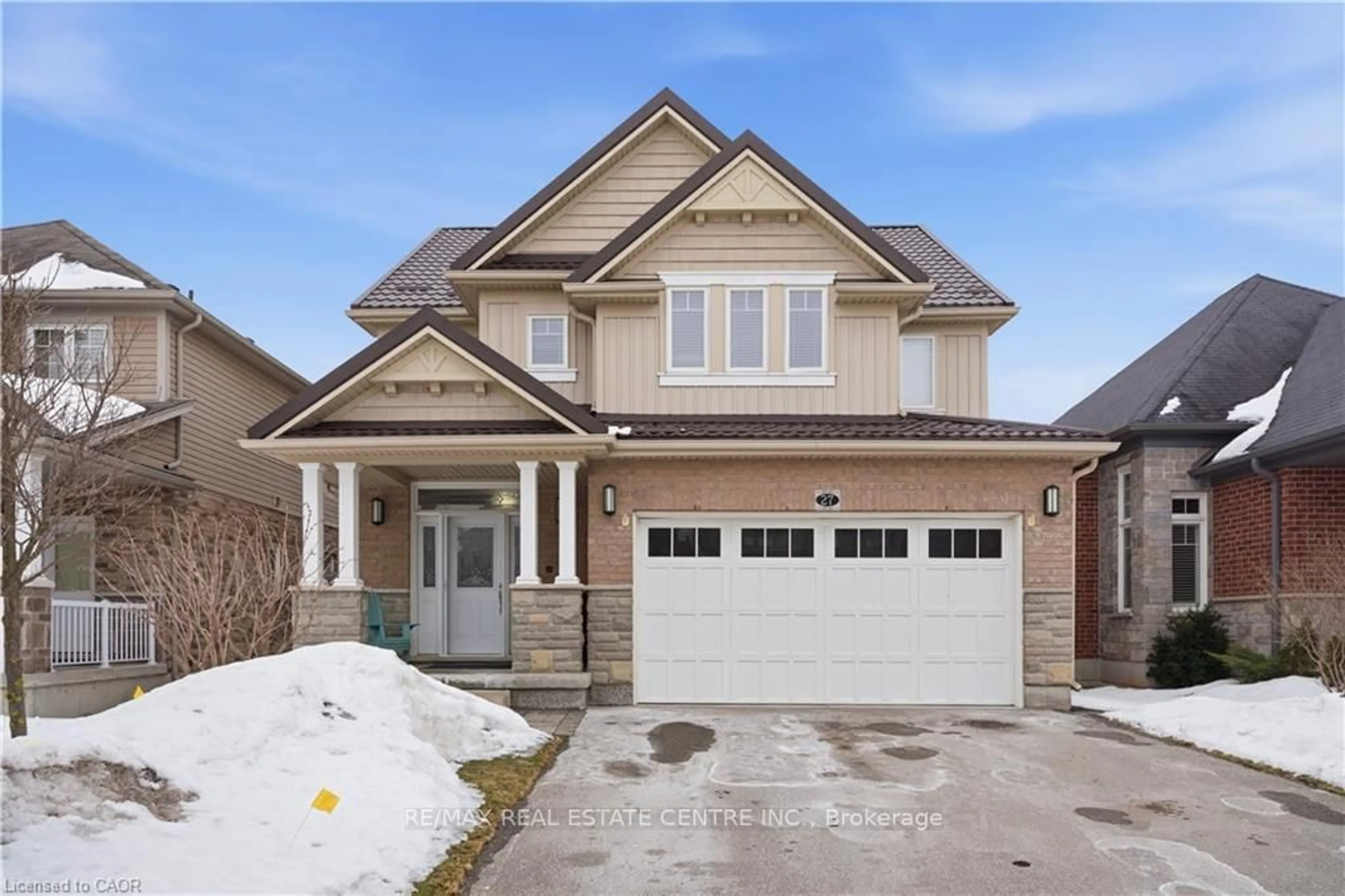 Home with brick exterior material, street for 27 Cox St, Cambridge Ontario N1S 0A3