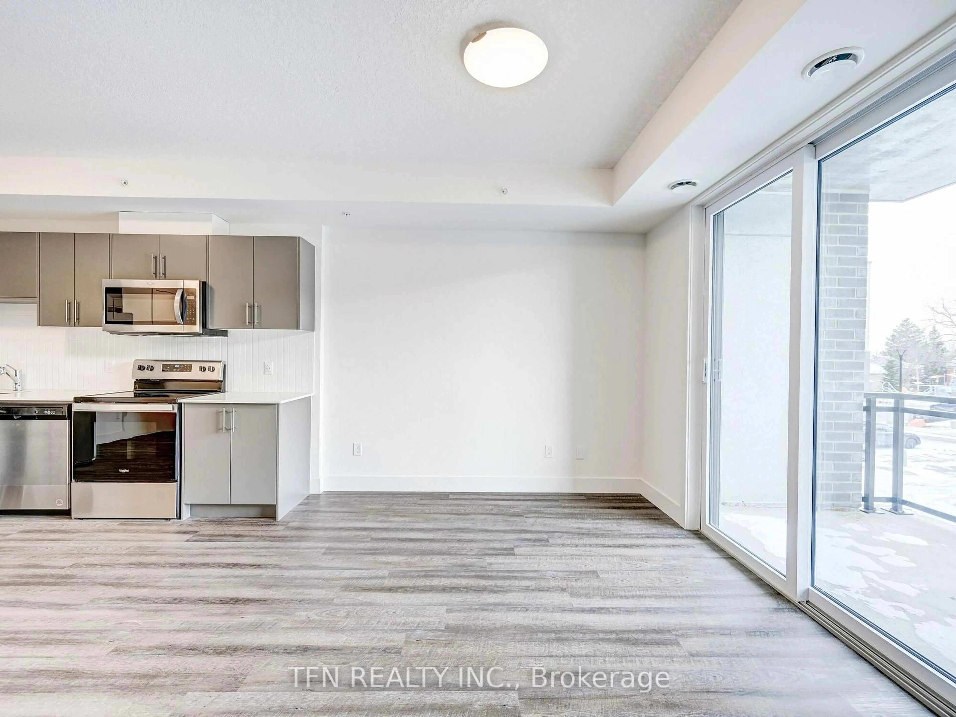 A pic of a room for 107 Rogers St #211, Waterloo Ontario N2J 1A4