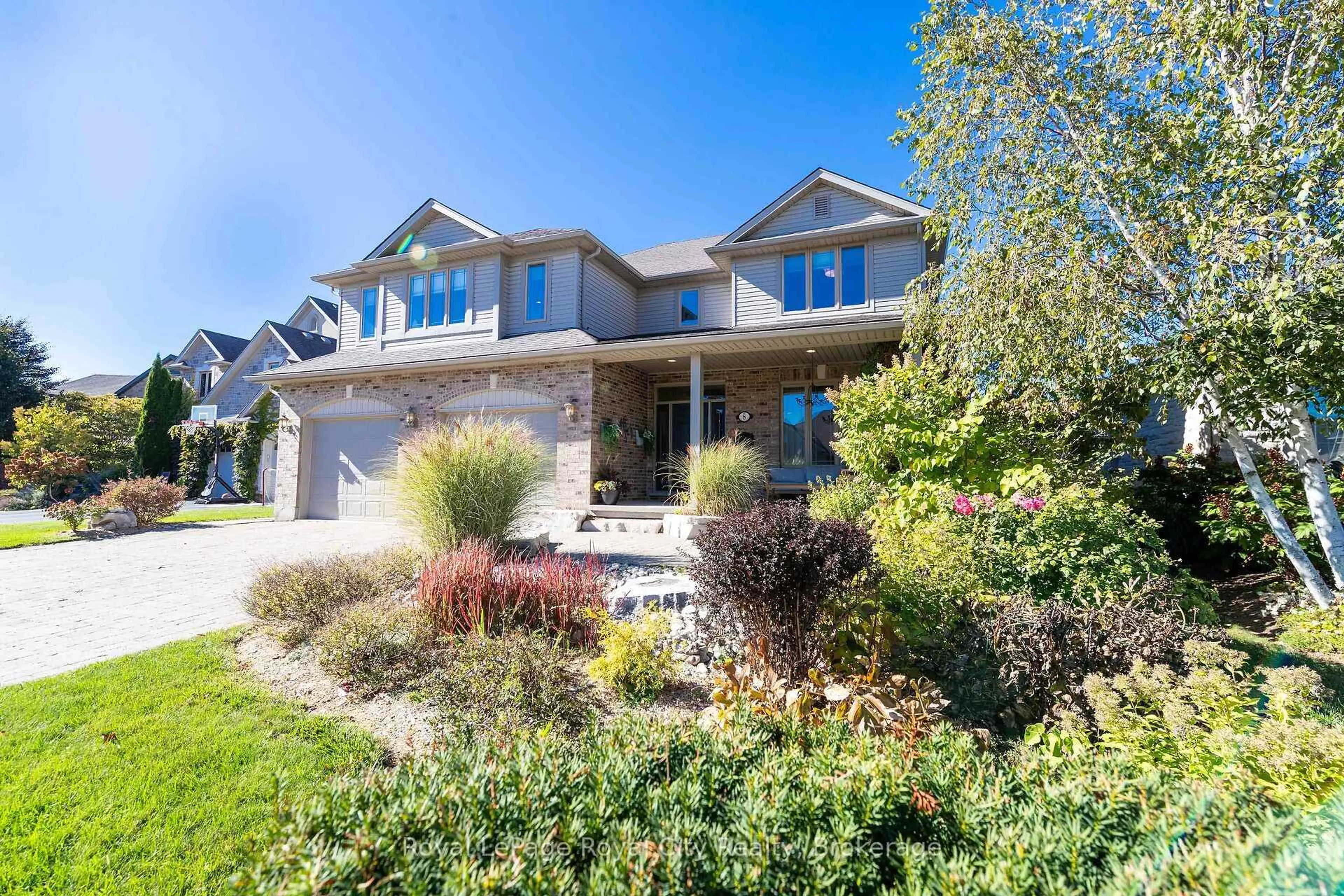 Home with brick exterior material, street for 8 Zaduk Pl, Guelph Ontario N1G 0A7