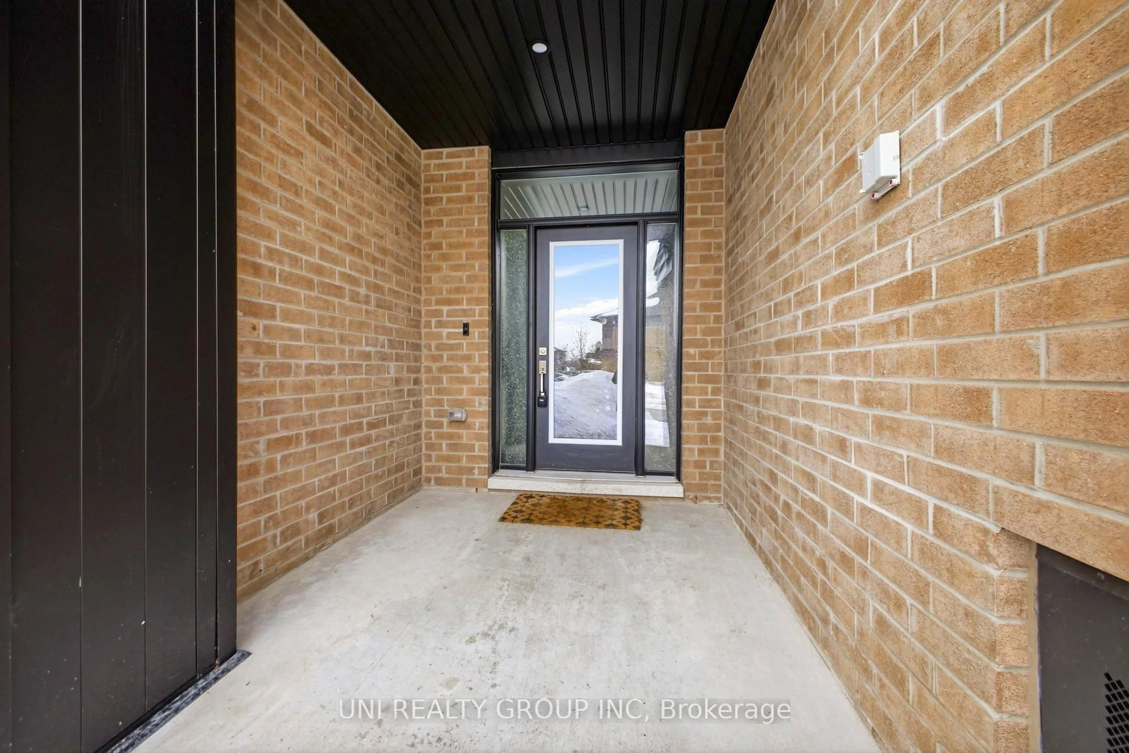 Unknown for 828 Chipping Circ, Ottawa Ontario K4M 0E7