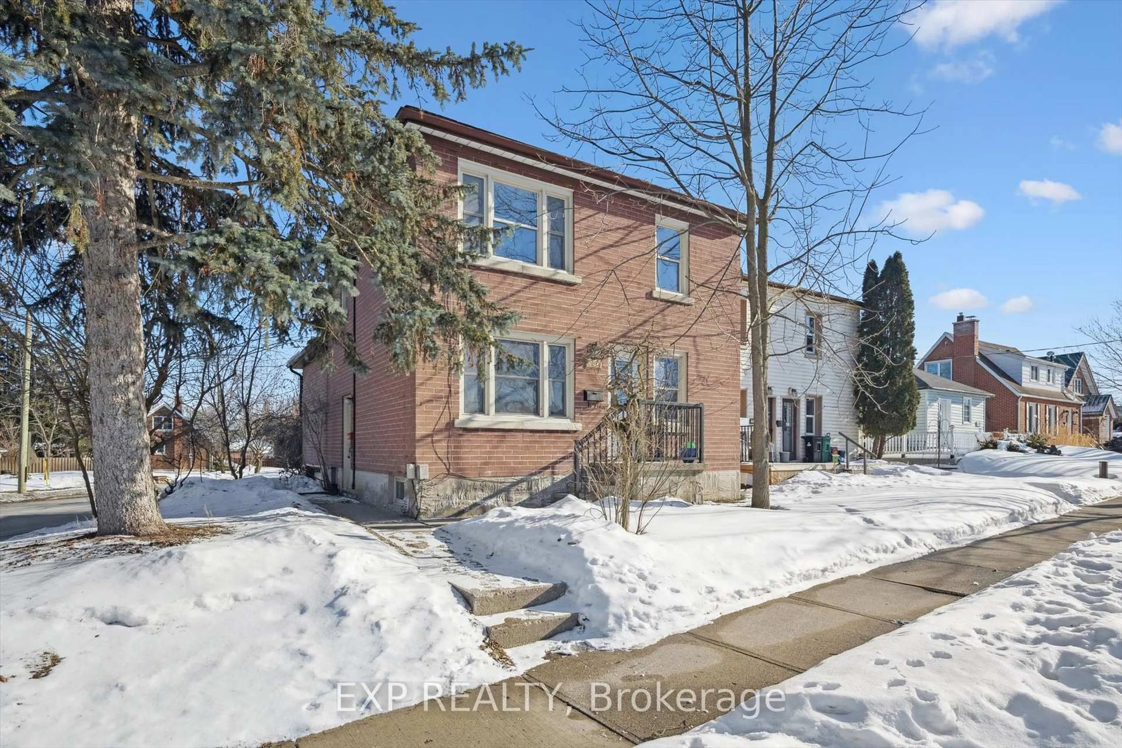 Home with brick exterior material, street for 253 Sydney St, Kitchener Ontario N2G 3V8