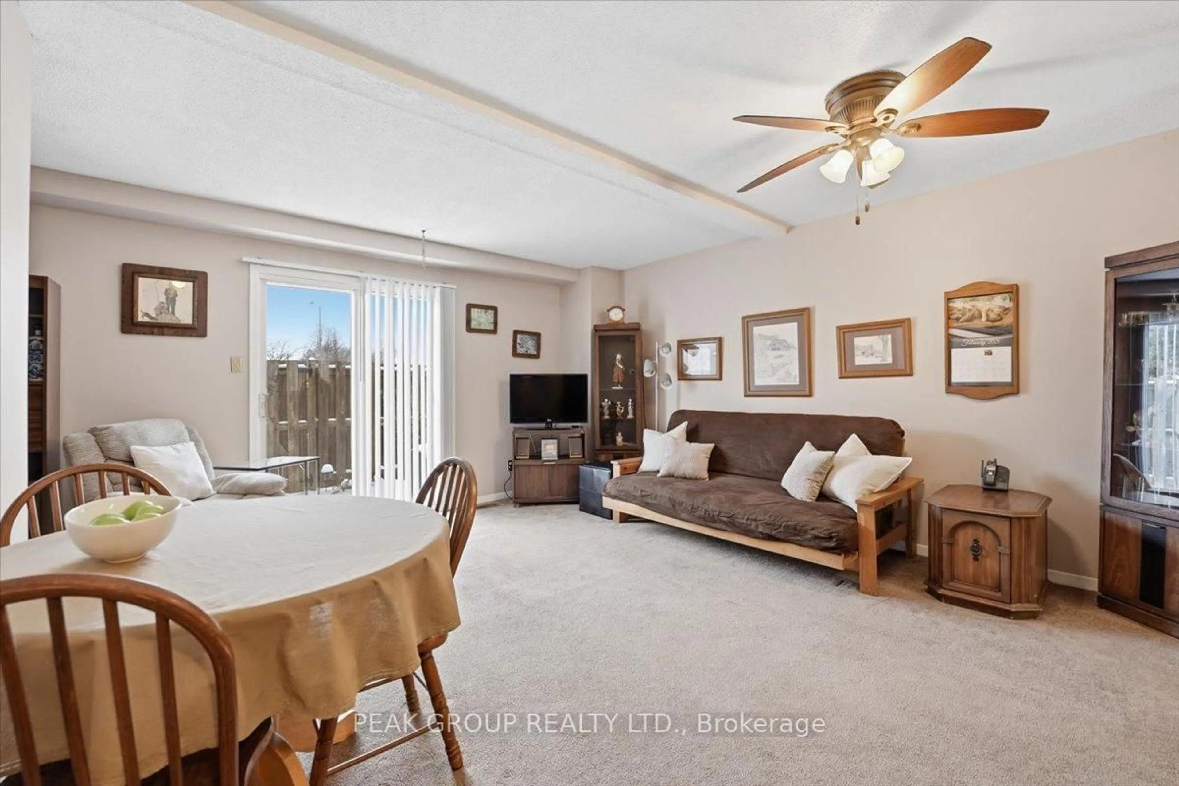 Living room with furniture, unknown for 8136 Coventry Rd #20, Niagara Falls Ontario L2H 2X6