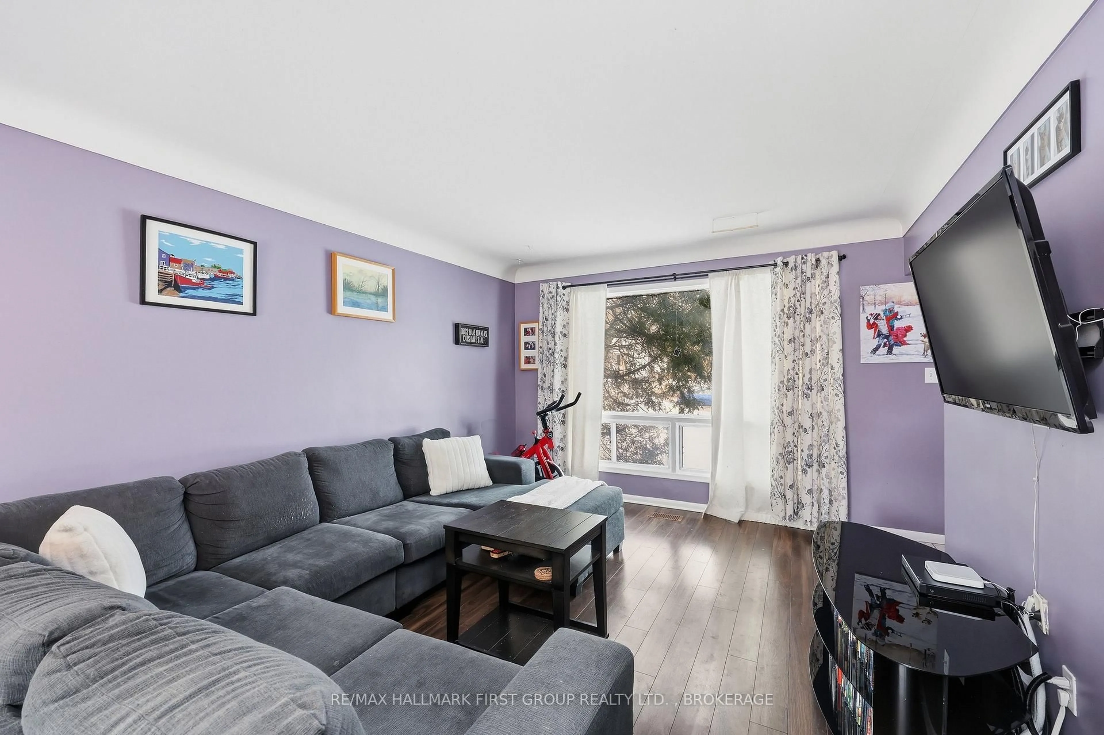 Living room with furniture, unknown for 1449 Montreal St, Kingston Ontario K7K 3L8