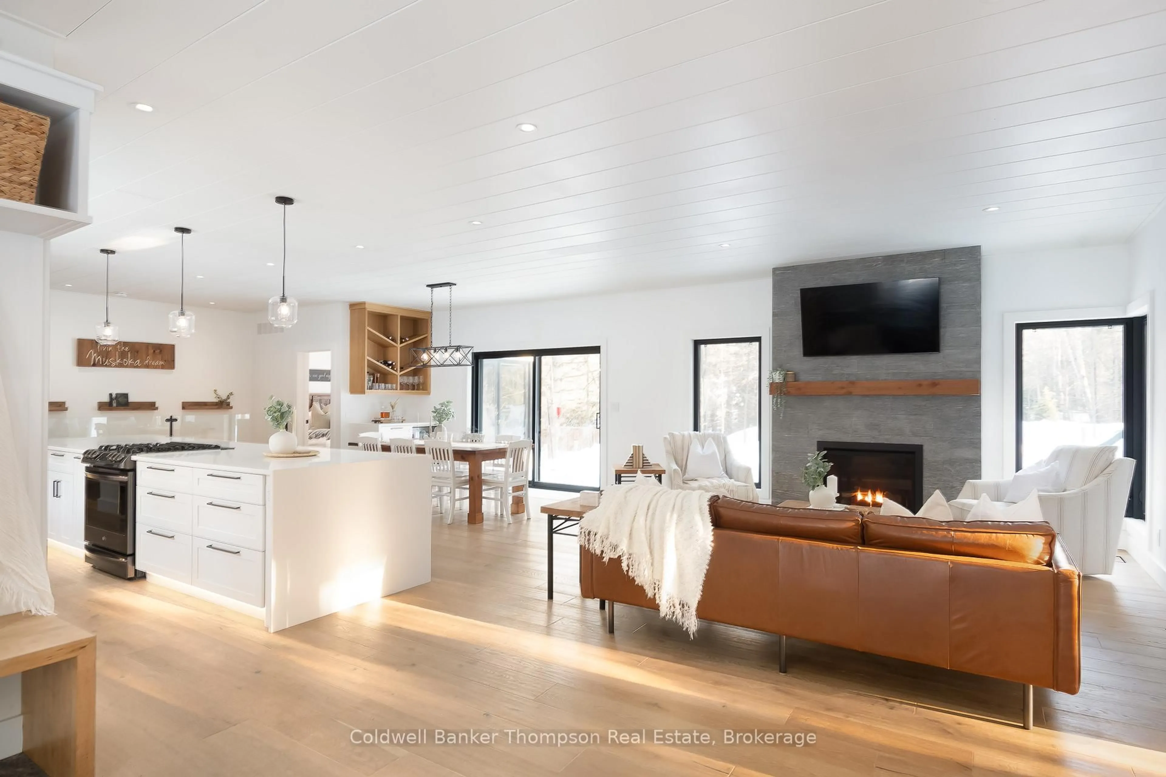 Open concept kitchen, unknown for 105 Spruce Dr, Huntsville Ontario P0B 1L0