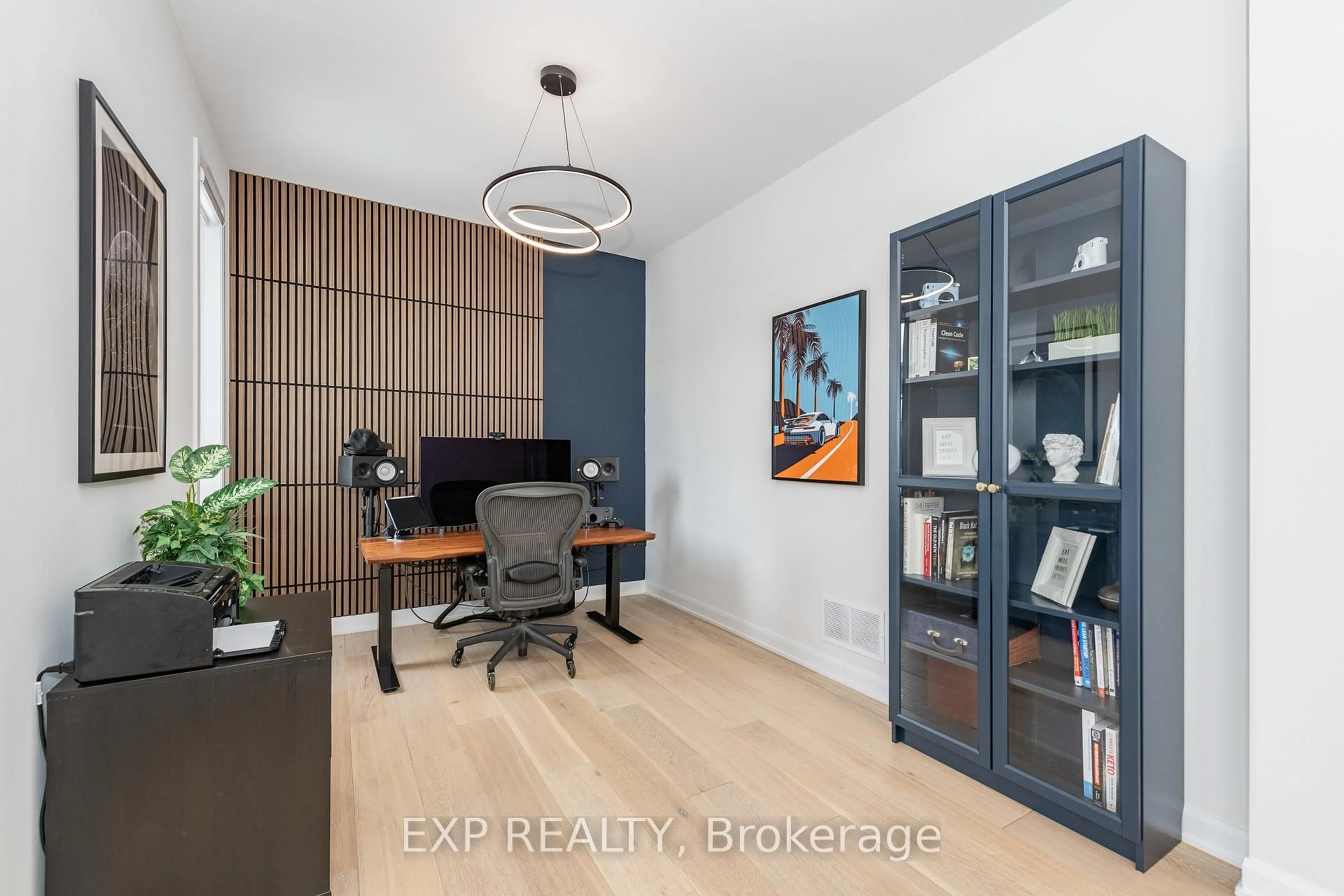 A pic of a room for 35 Jetty Dr, Ottawa Ontario K4M 0N1