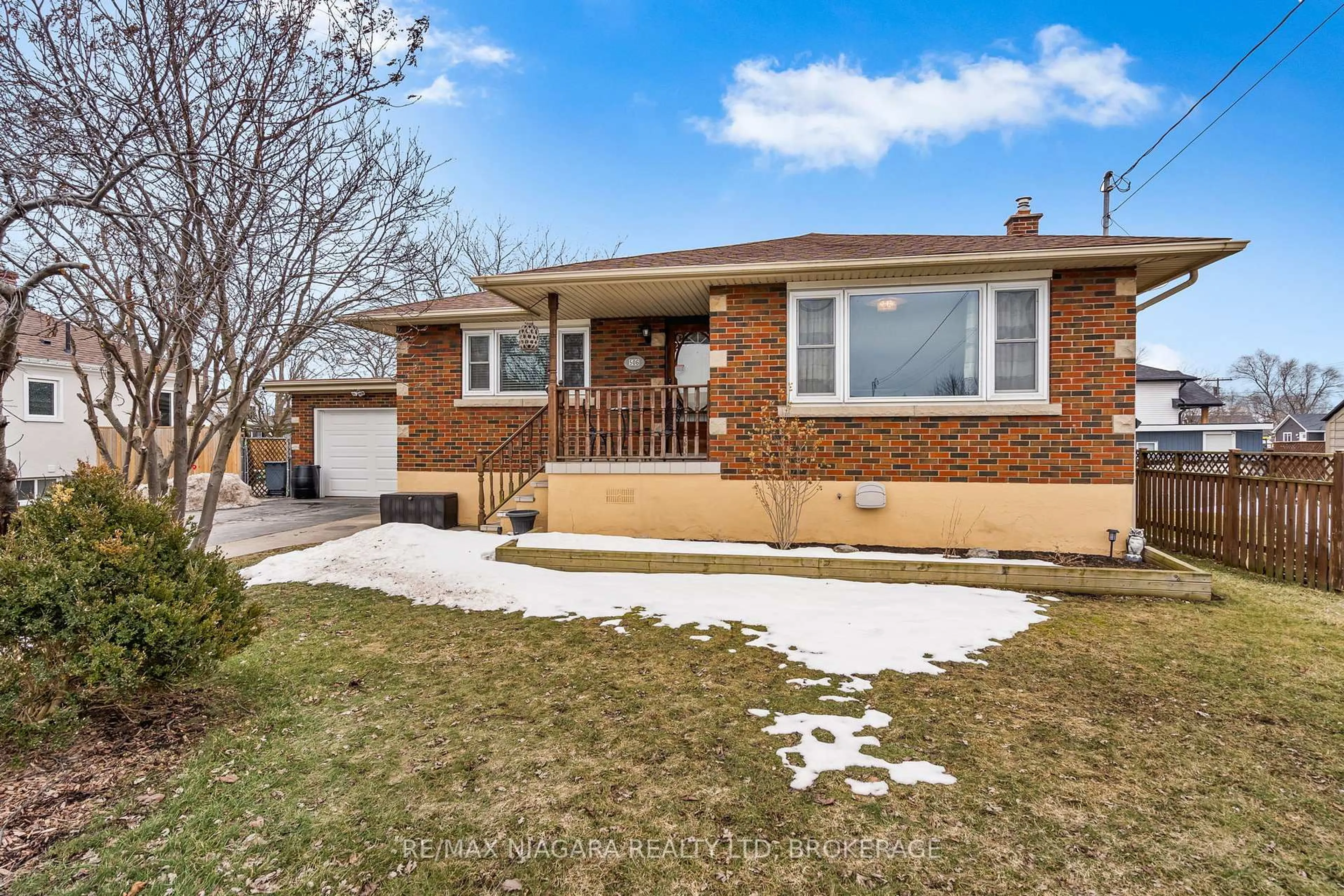 Home with brick exterior material, street for 506 Main St, Port Colborne Ontario L3K 3W6