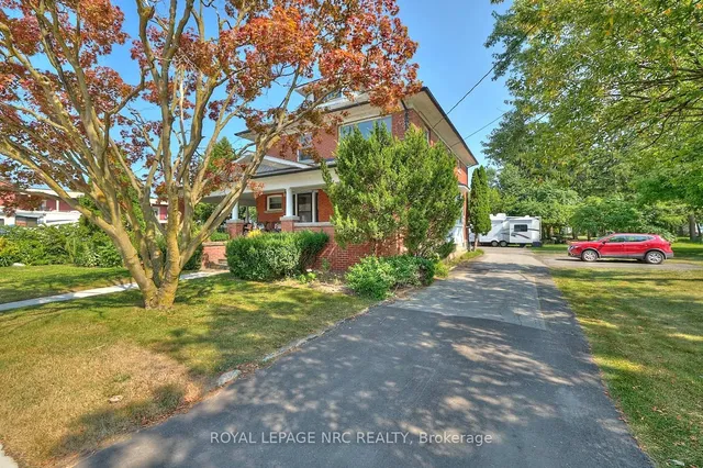3758 Main St, Niagara Falls 3