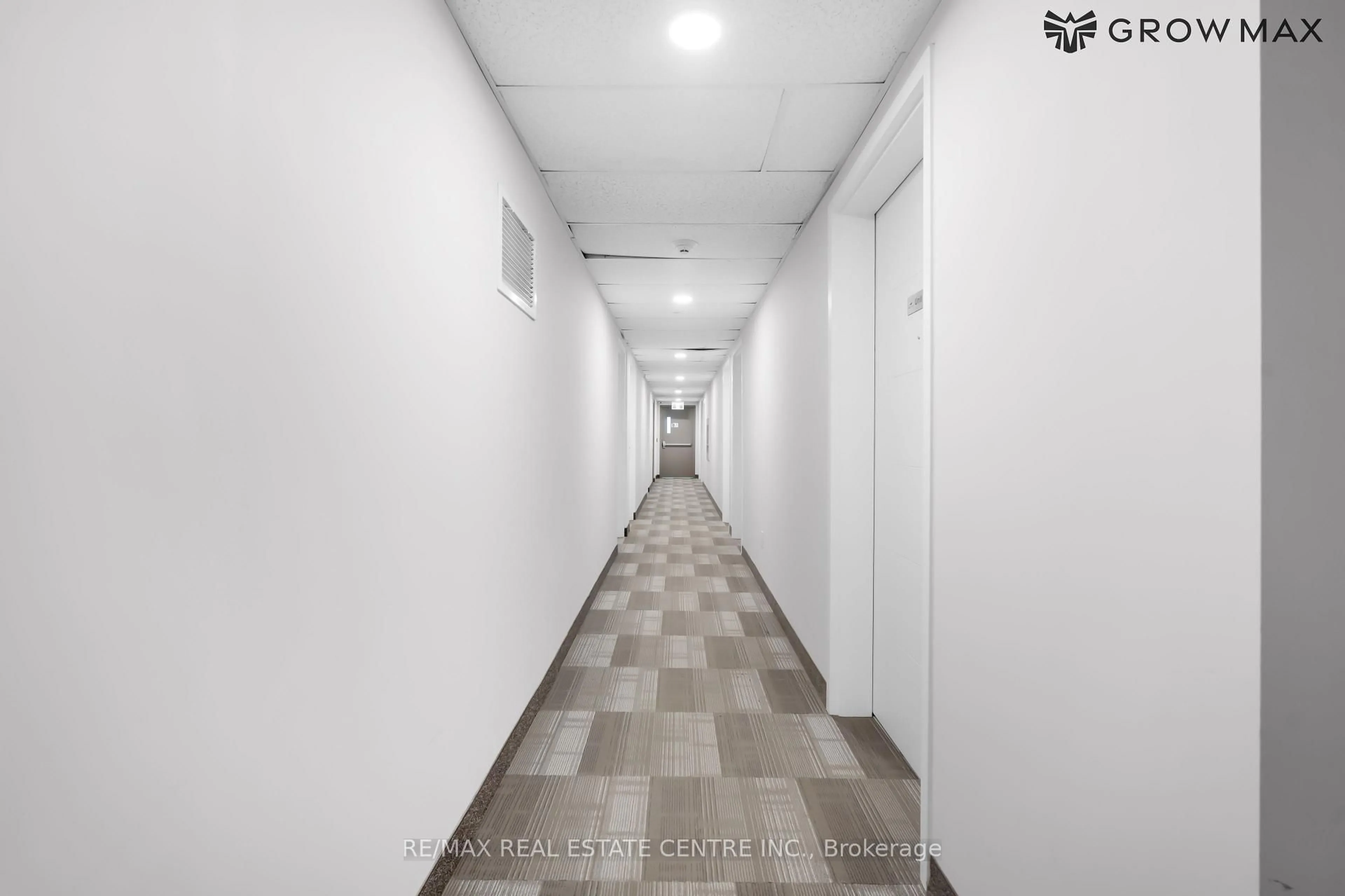 A pic of a room for 250 Albert St #716, Waterloo Ontario N2L 0H5