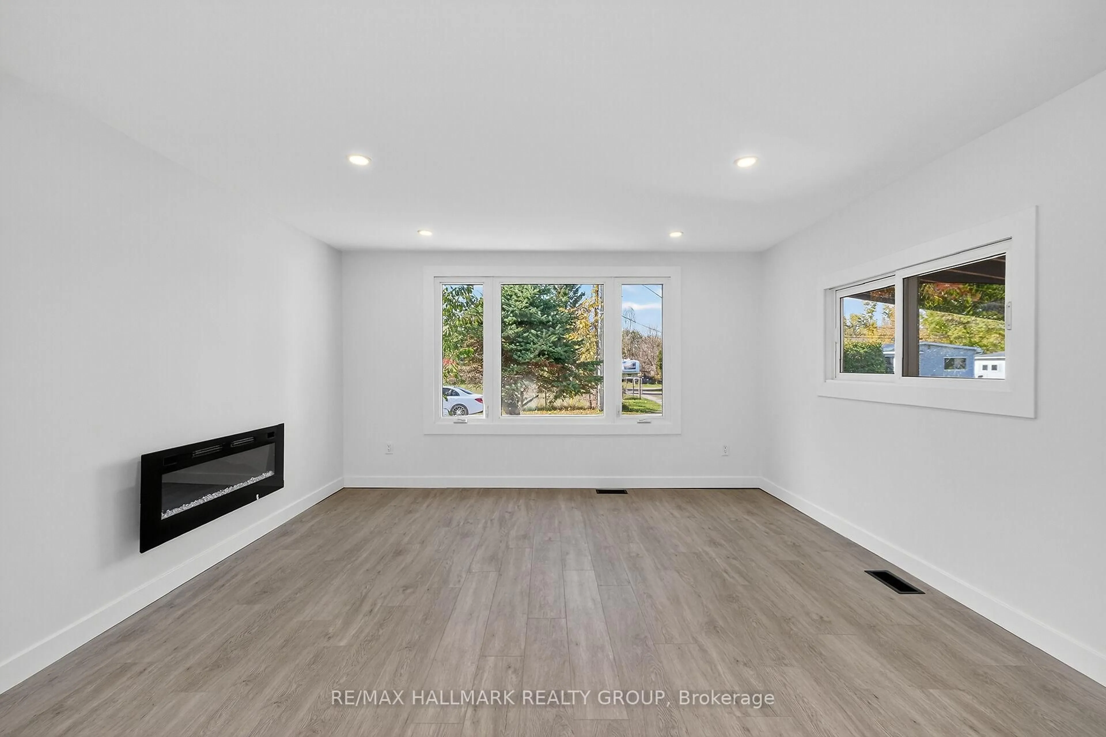 Unknown for 3535 St. Joseph Blvd #68, Orleans Ontario K1C 1N6