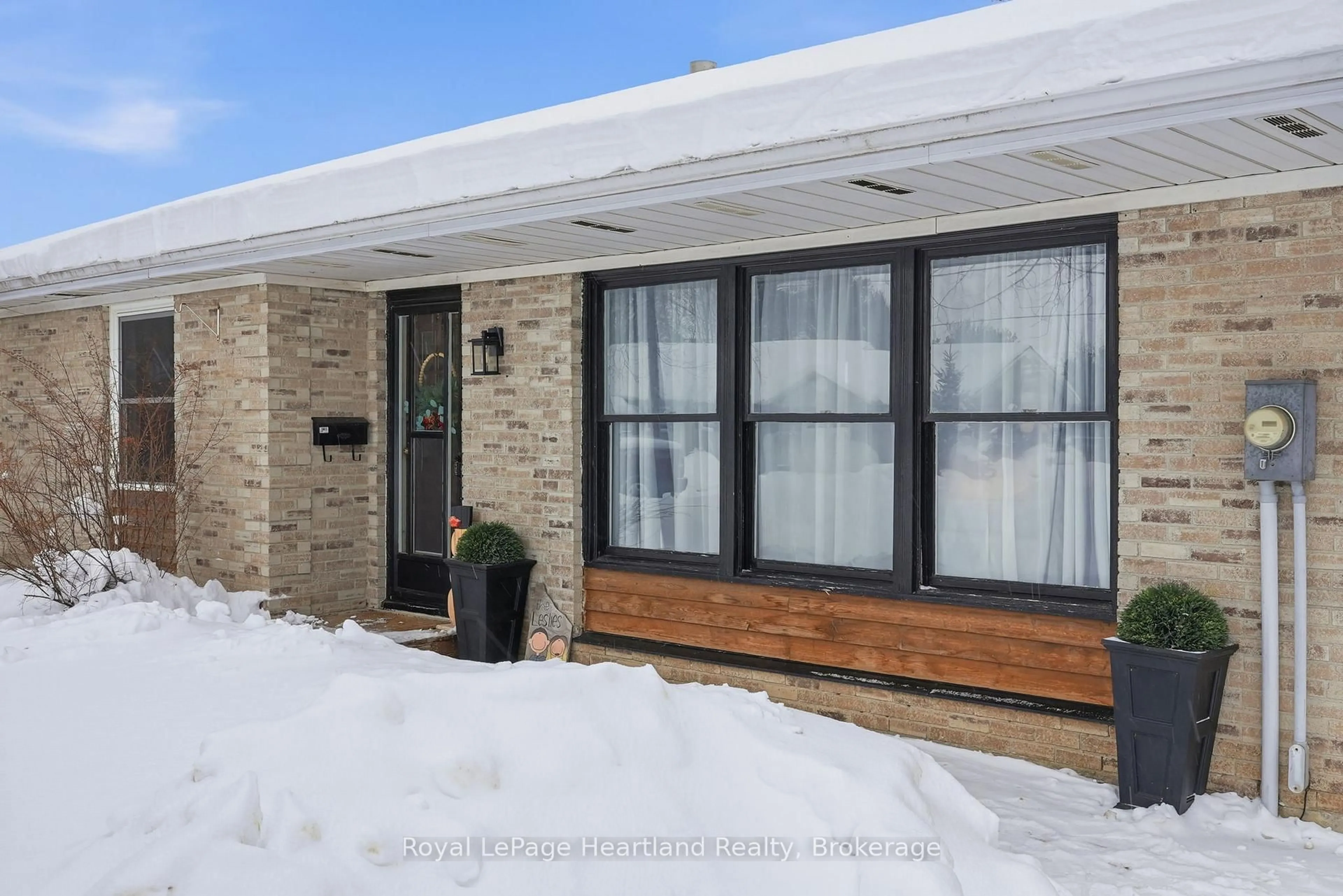 Home with brick exterior material, street for 156 JOHN St, Minto Ontario N0G 1Z0