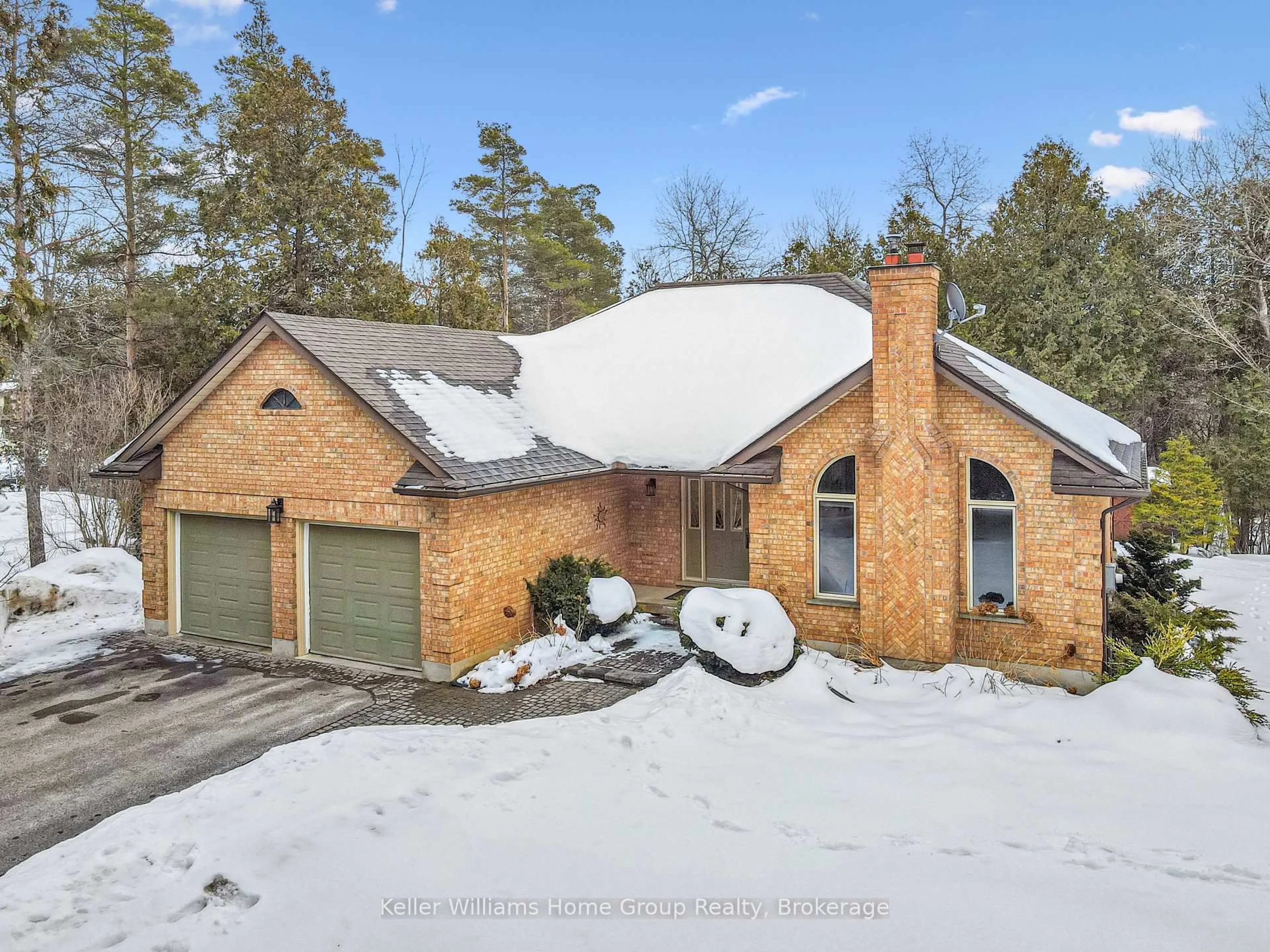 A pic from outside/outdoor area/front of a property/back of a property/a pic from drone, unknown for 7809 Speedvale Ave, Guelph/Eramosa Ontario N1H 6J1