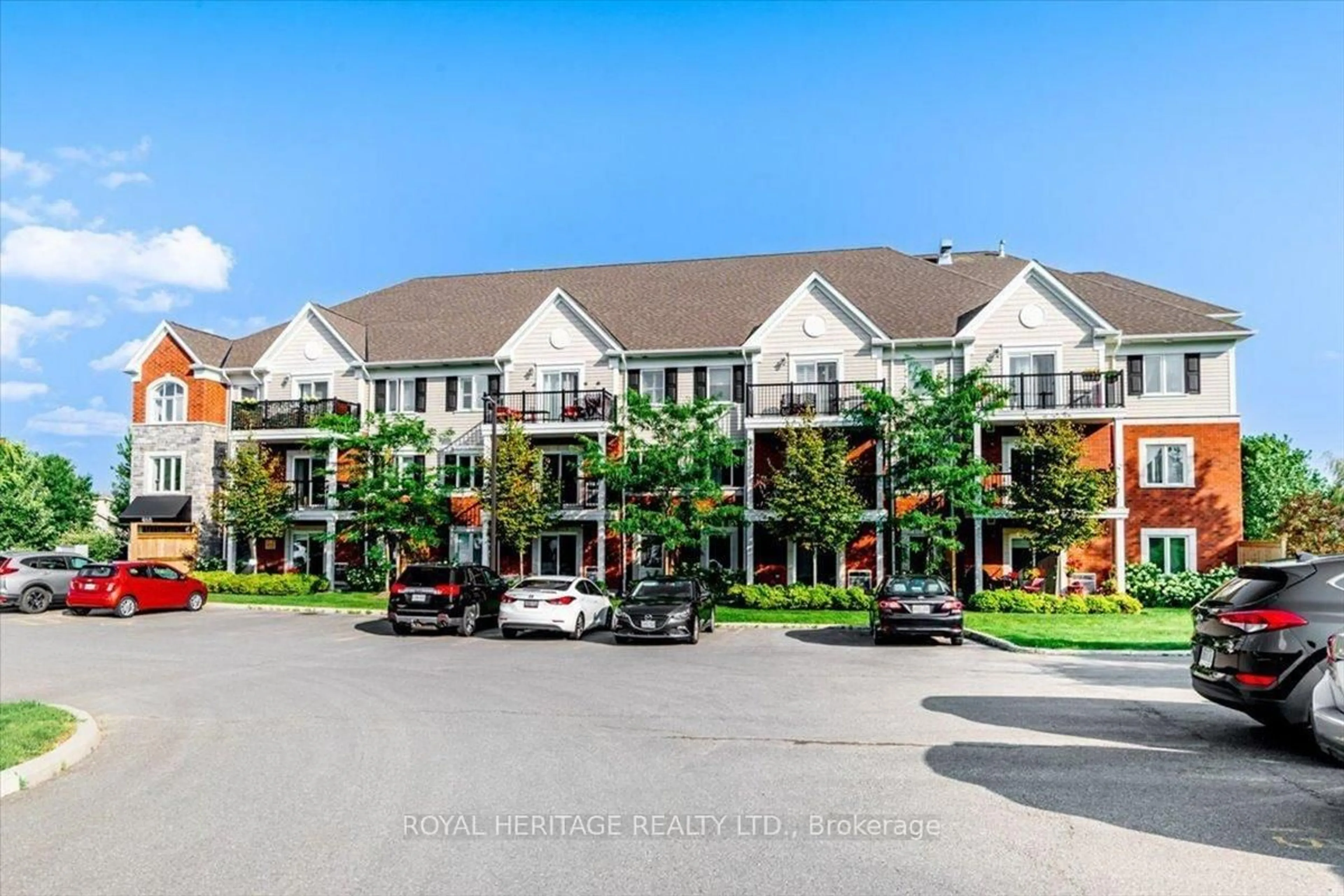 A pic from outside/outdoor area/front of a property/back of a property/a pic from drone, unknown for 910 Wentworth St #204, Peterborough Ontario K9J 8R8