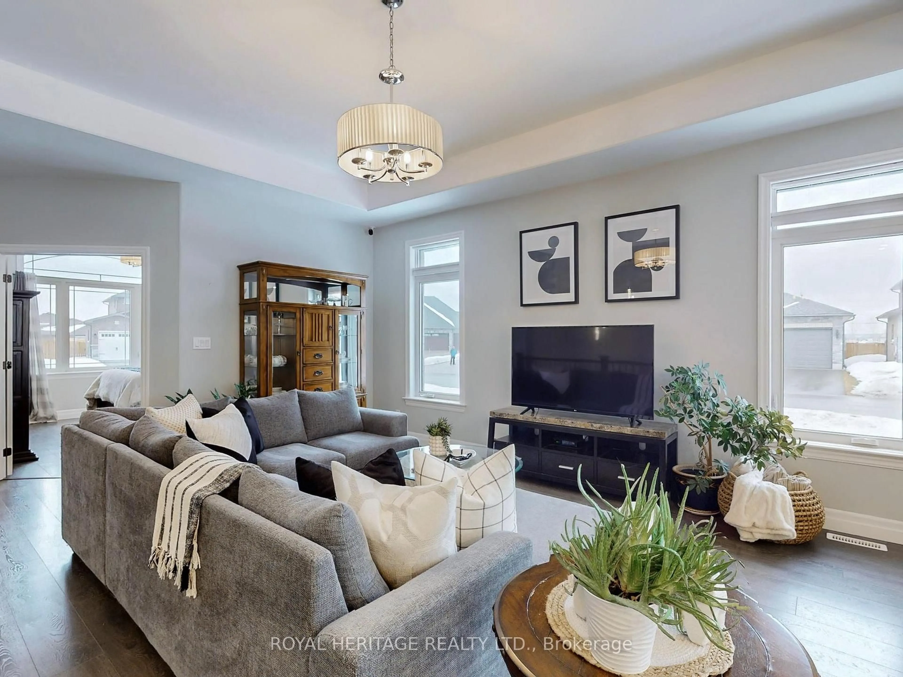 Living room with furniture, unknown for 22 Bel Air Cres, Quinte West Ontario K8V 0H4