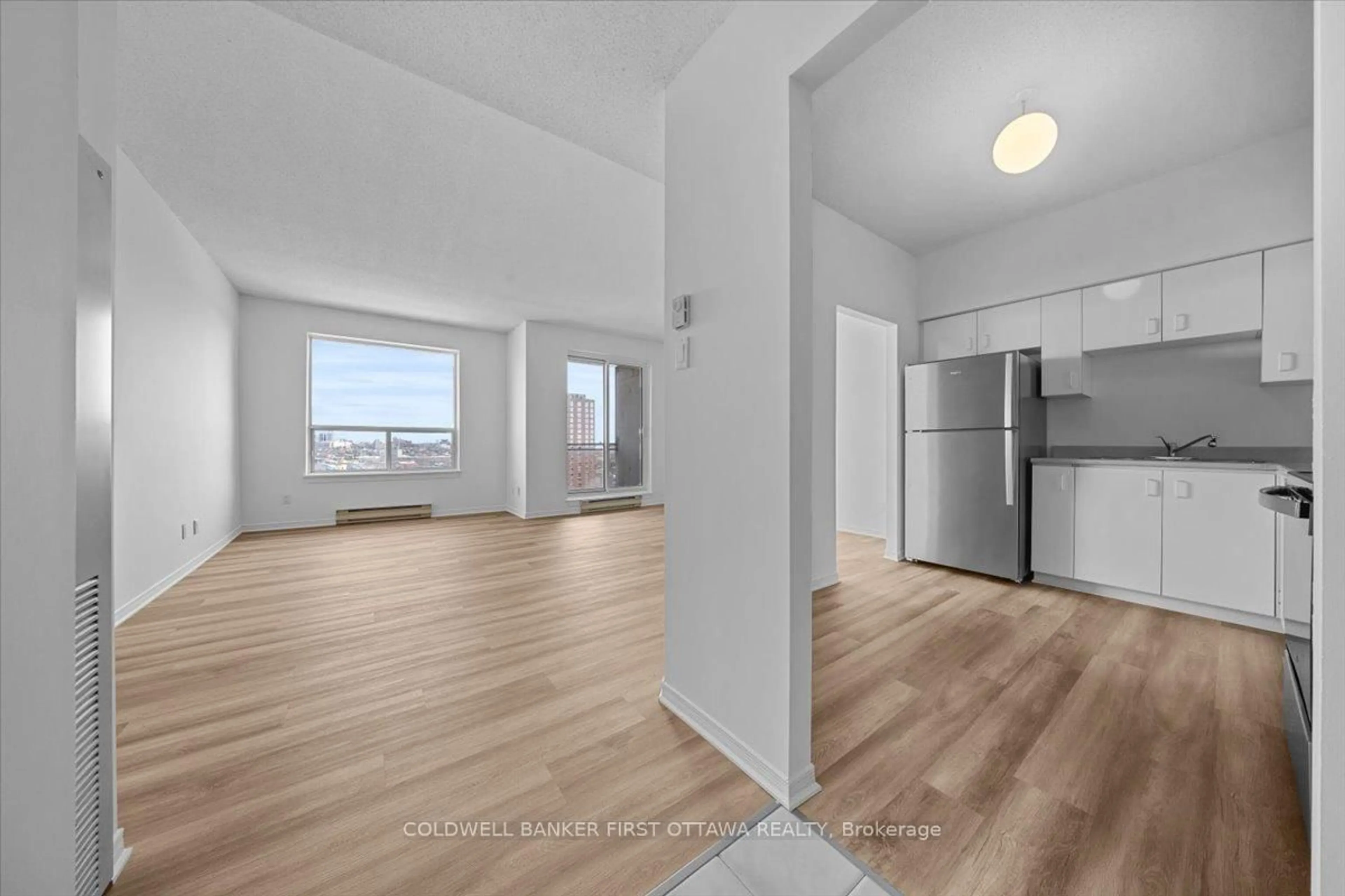 A pic of a room for 215 PARKDALE Ave #1403, Ottawa Ontario K1Y 4T8