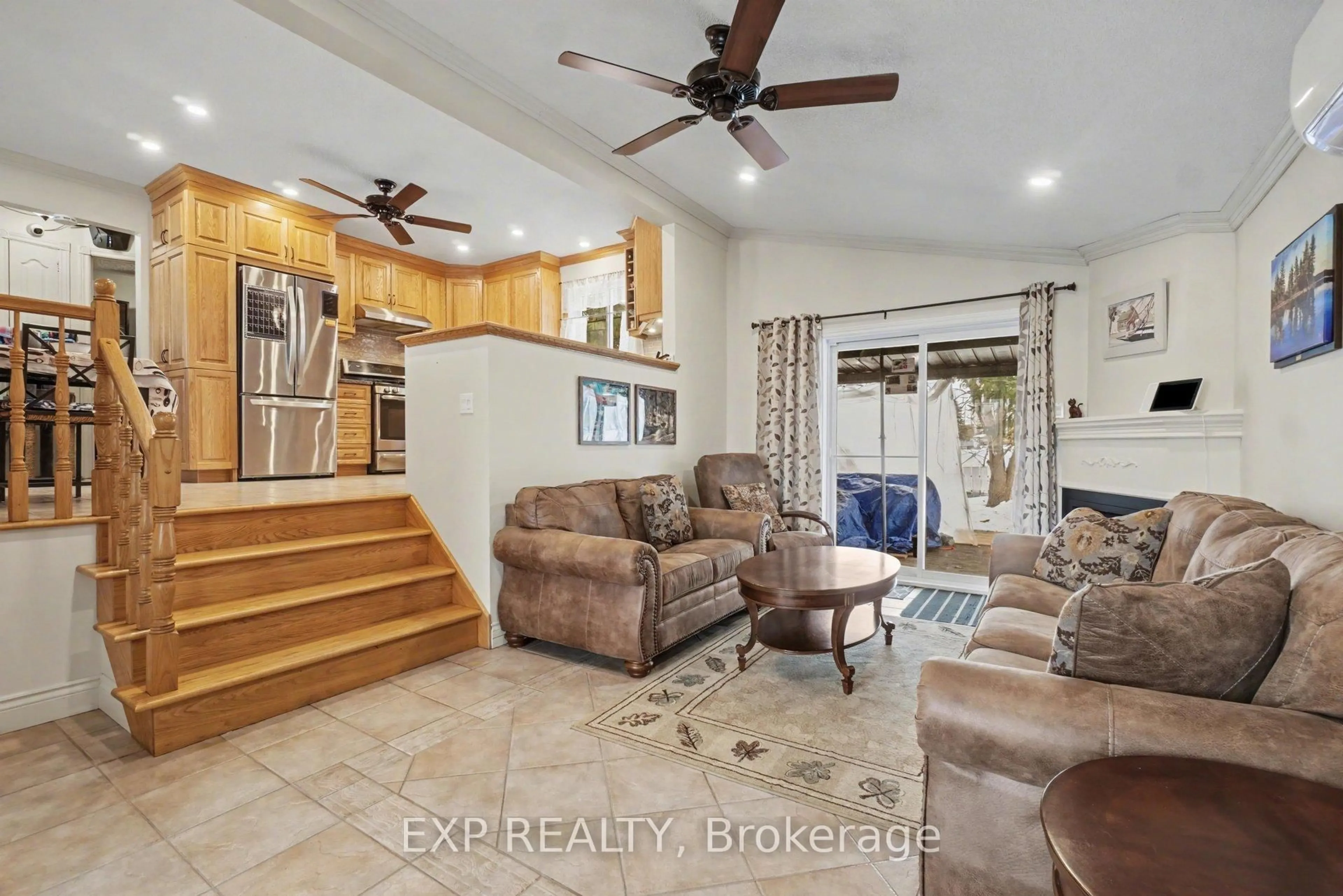 Living room with furniture, ceramic/tile floor for 381 Dominion St, North Glengarry Ontario K0C 1A0