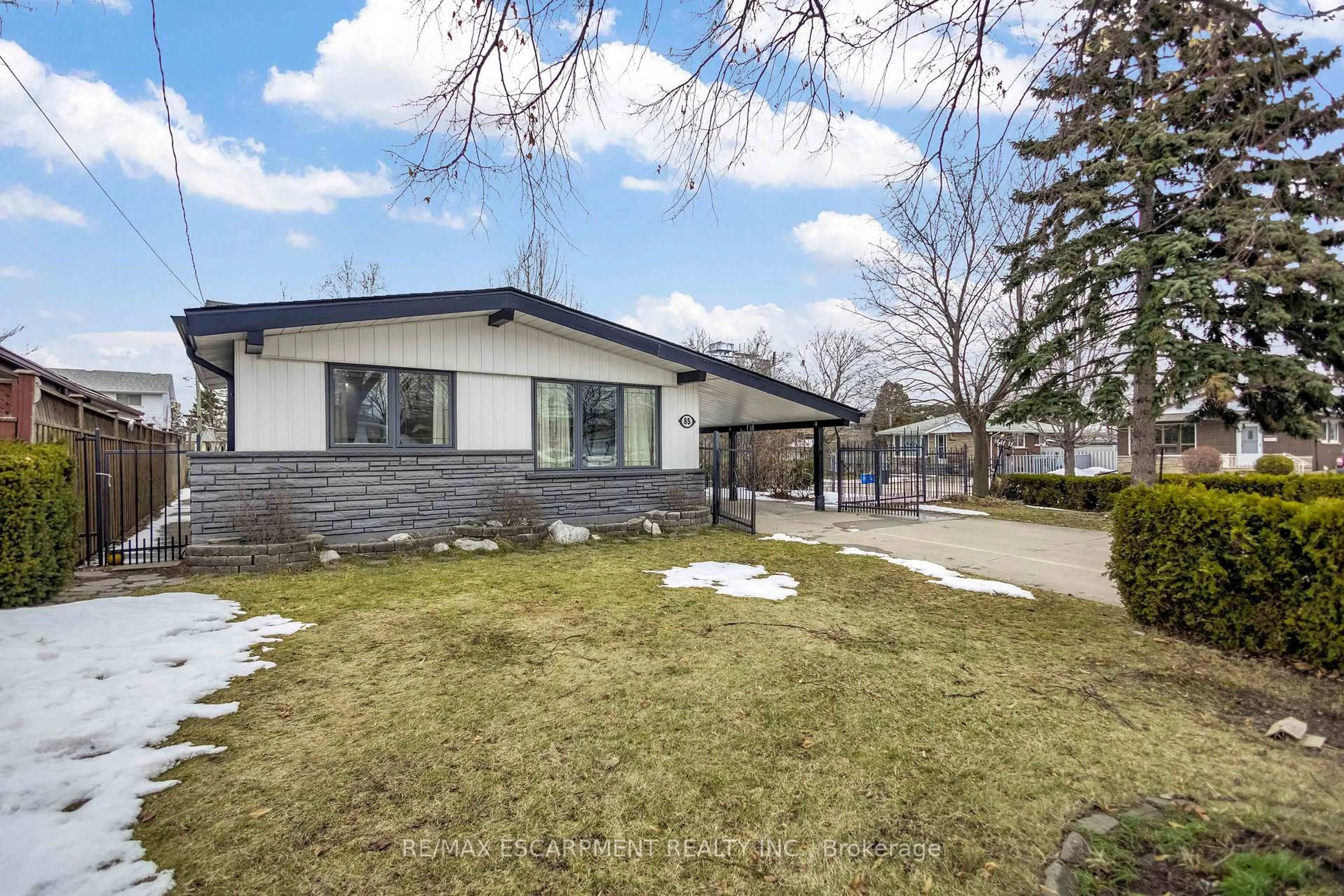 Unknown for 85 Ranchdale Dr, Hamilton Ontario L8V 2L9