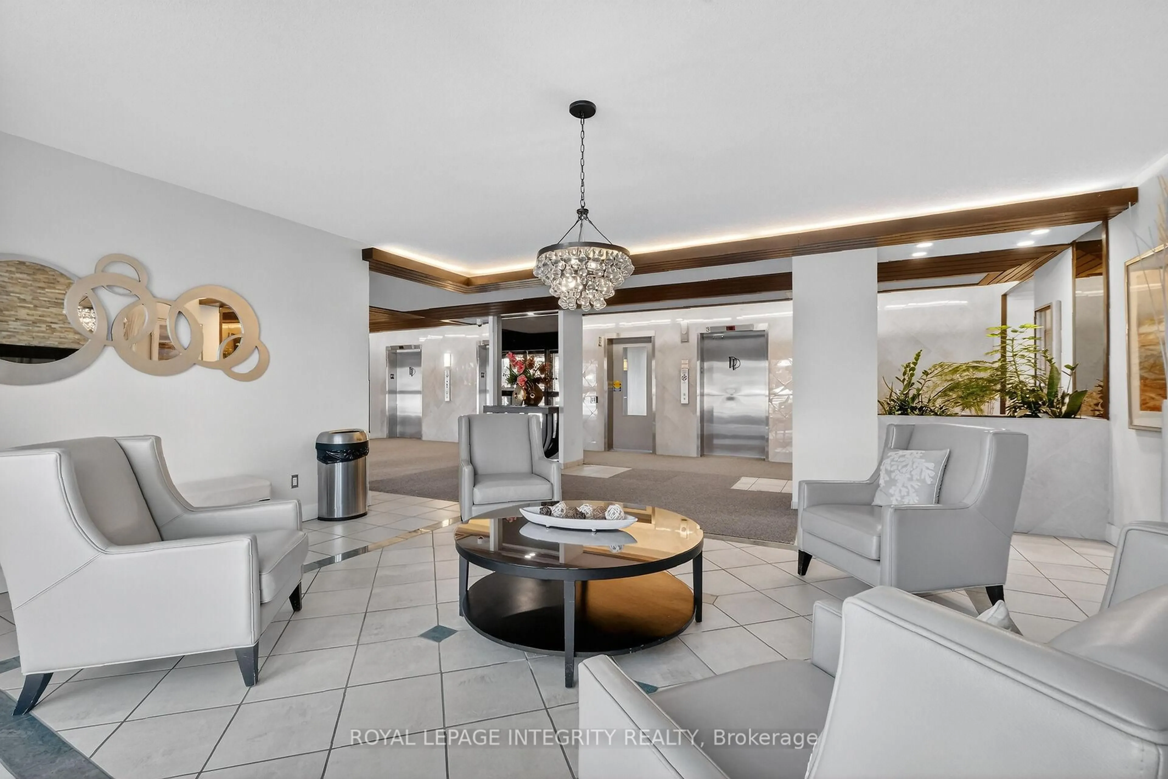 Lobby for 1025 Richmond Rd #2608, Ottawa Ontario K2B 8G8