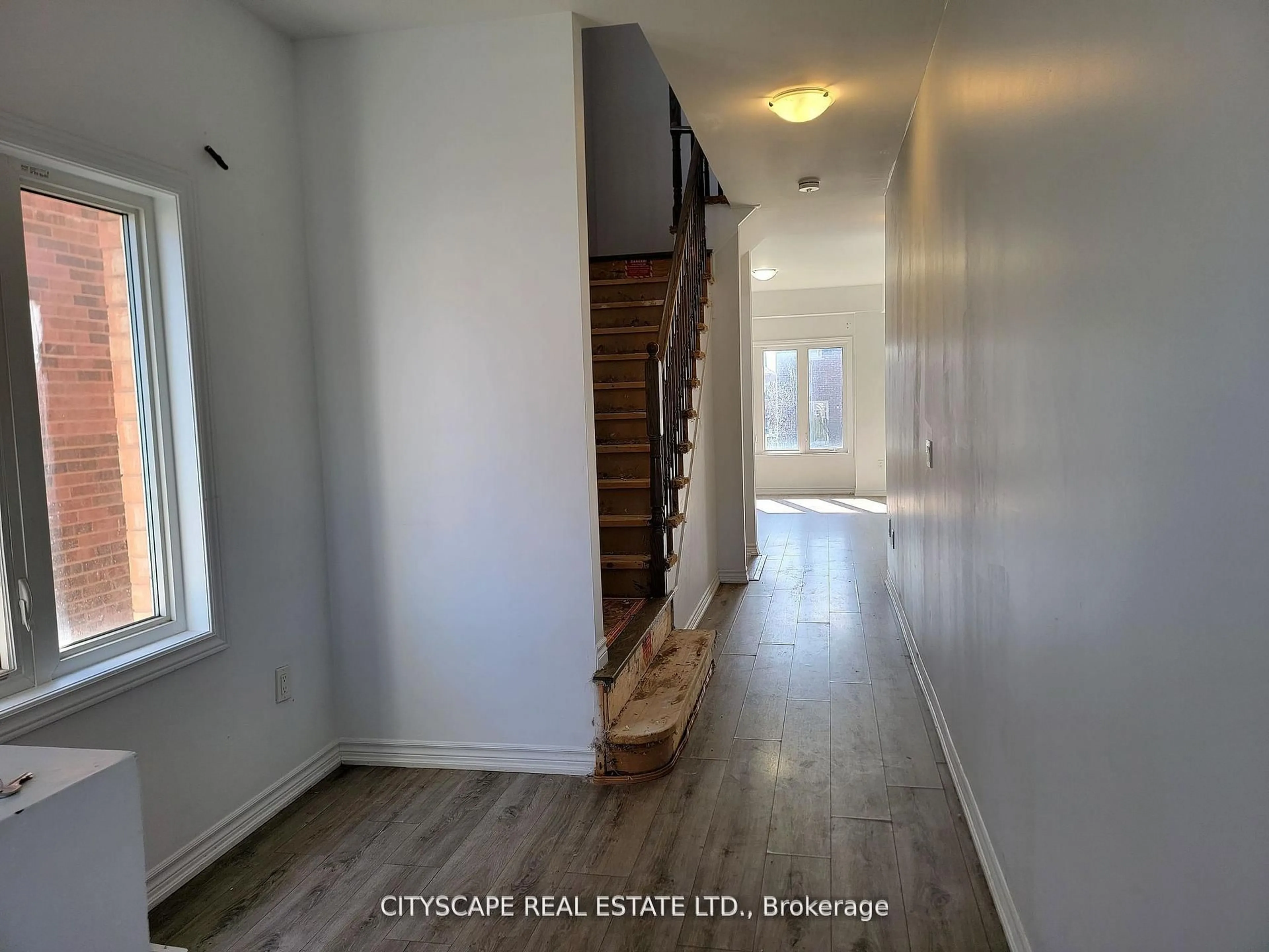 Unknown for 228 Ridley Cres, Southgate Ontario N0C 1B0