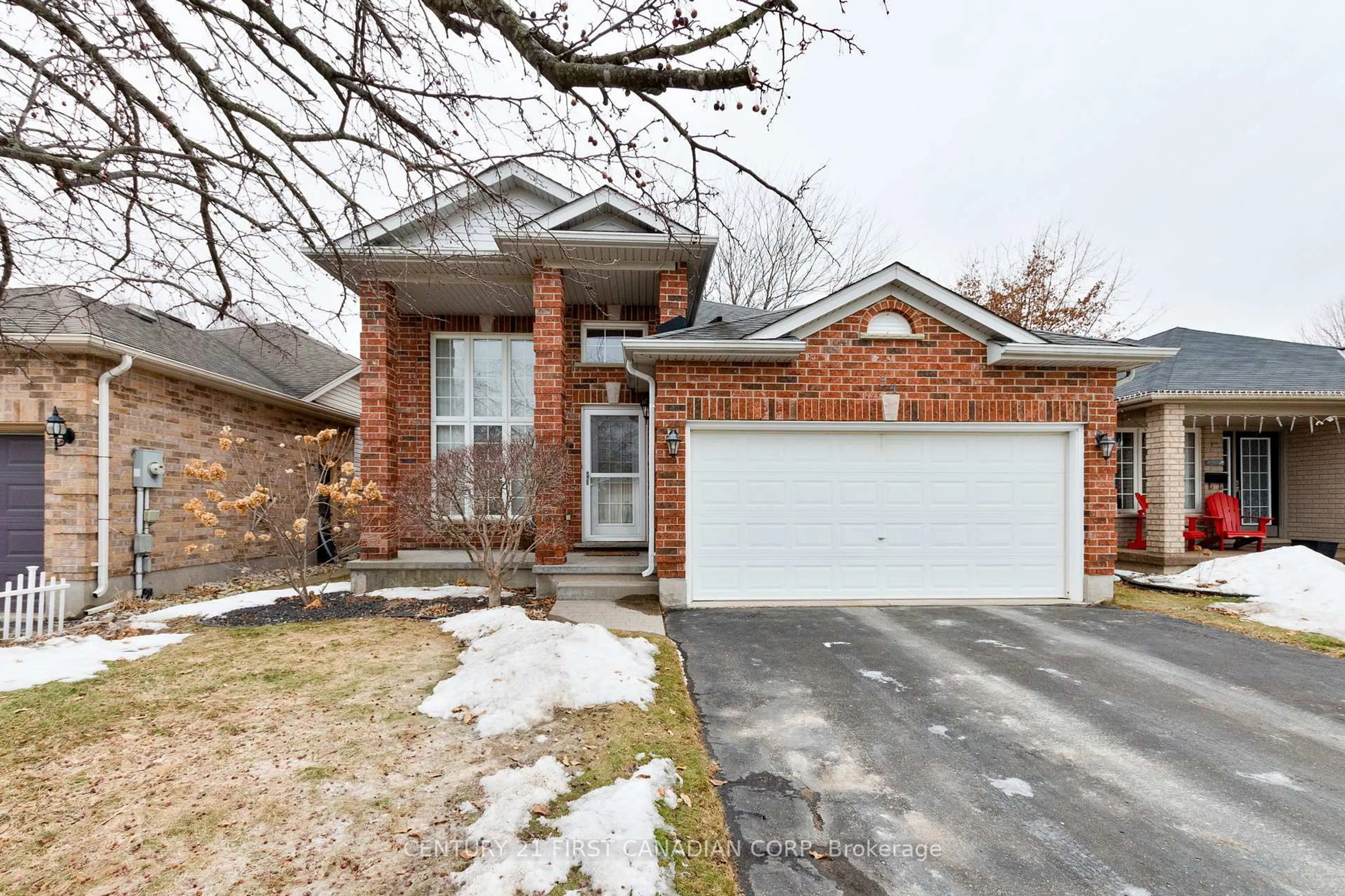 Home with brick exterior material, street for 54 Willow Cres, Strathroy-Caradoc Ontario N7G 4G3