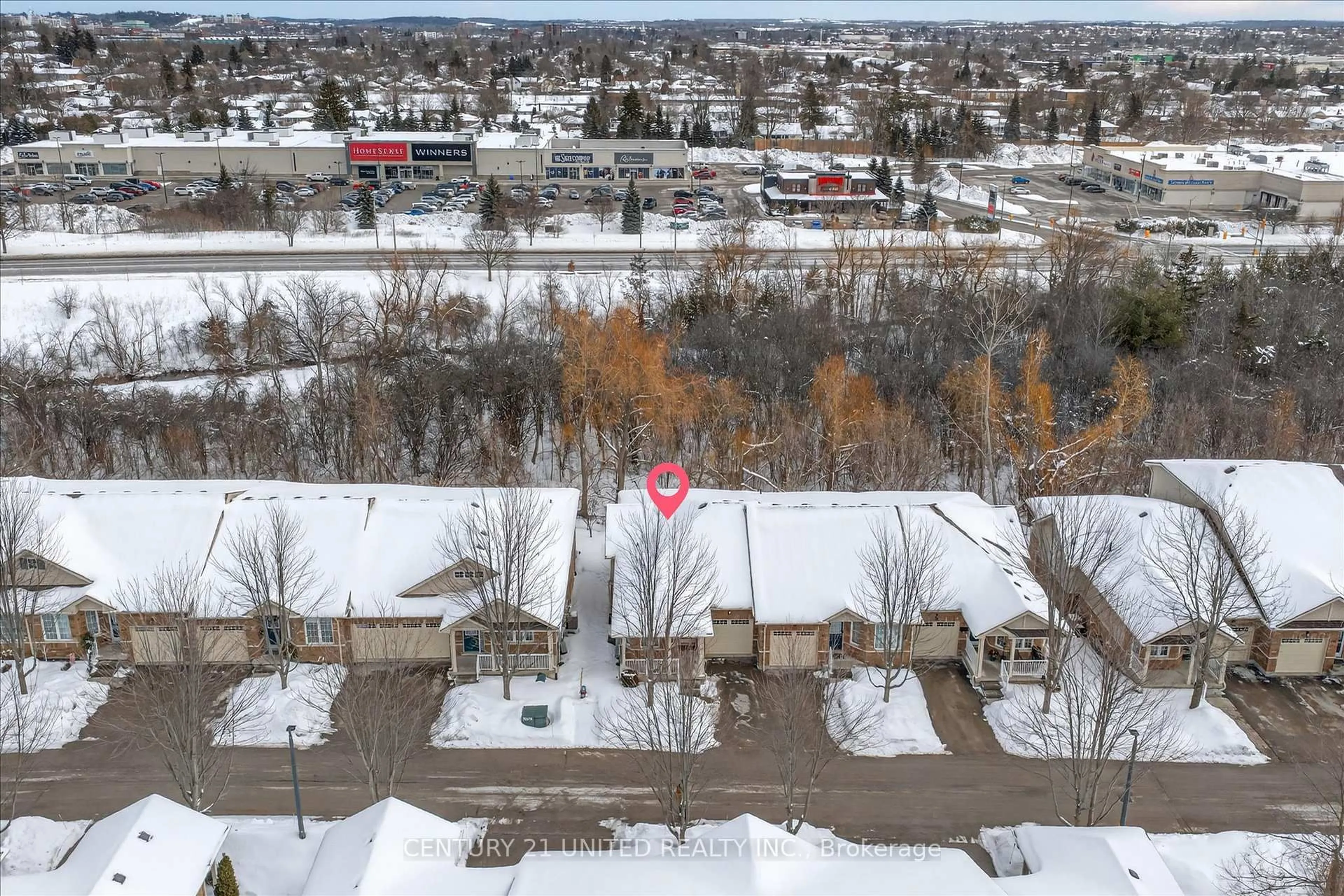 A pic from outside/outdoor area/front of a property/back of a property/a pic from drone, unknown for 909 Wentworth St #27, Peterborough Ontario K9J 8R7