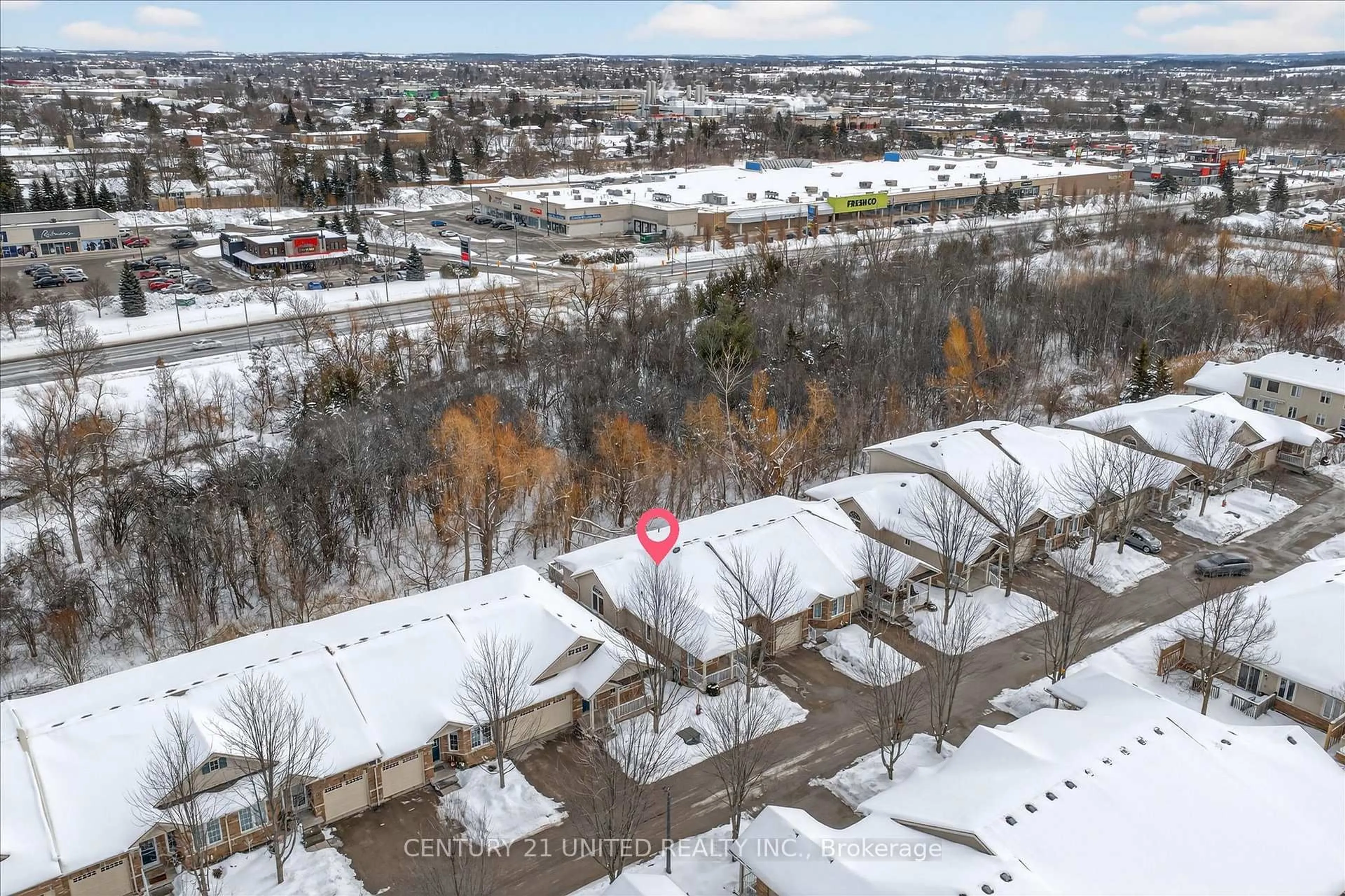 A pic from outside/outdoor area/front of a property/back of a property/a pic from drone, mountain view for 909 Wentworth St #27, Peterborough Ontario K9J 8R7