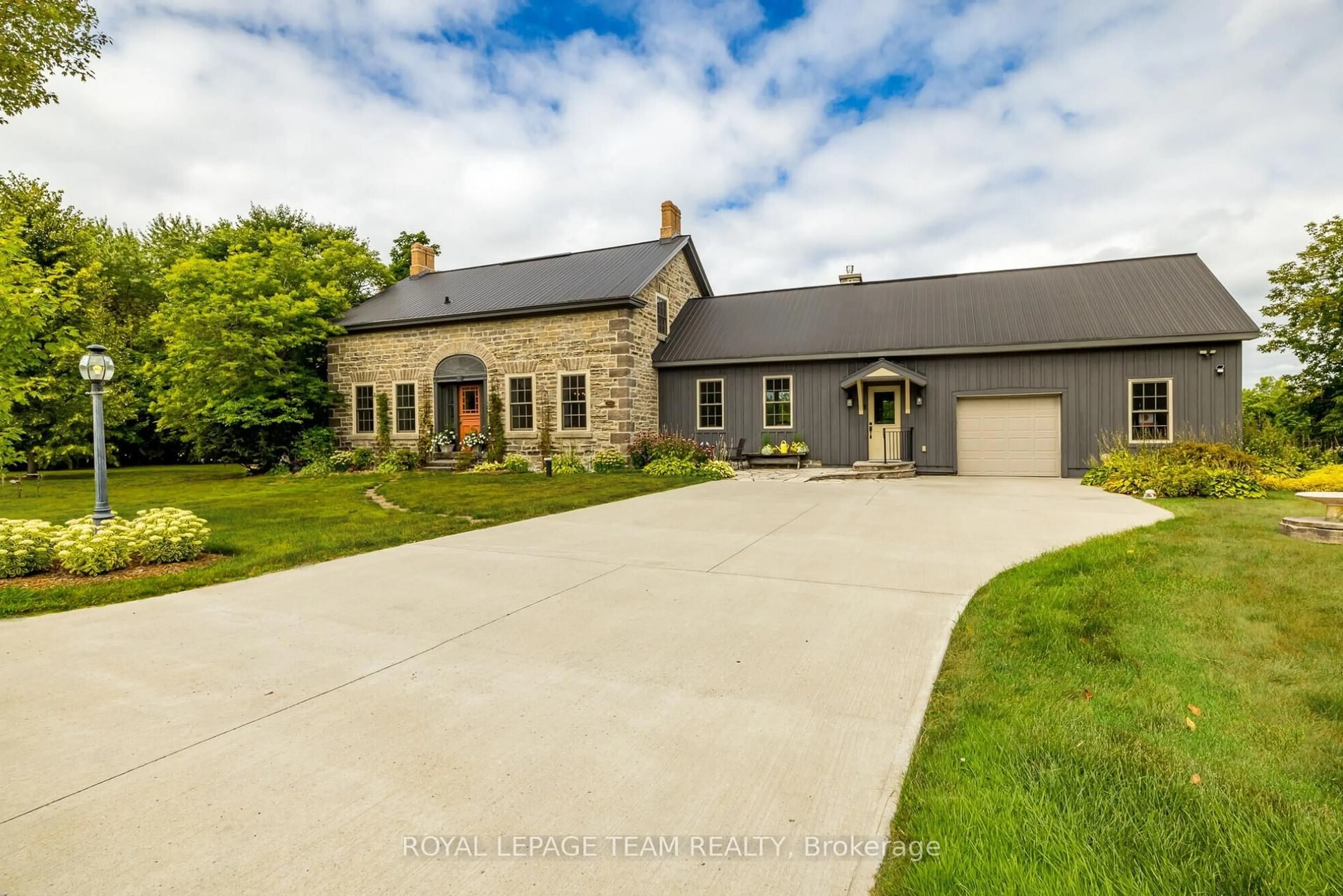 A pic from outside/outdoor area/front of a property/back of a property/a pic from drone, street for 437 County  23 Rd, Merrickville-Wolford Ontario K0G 1N0