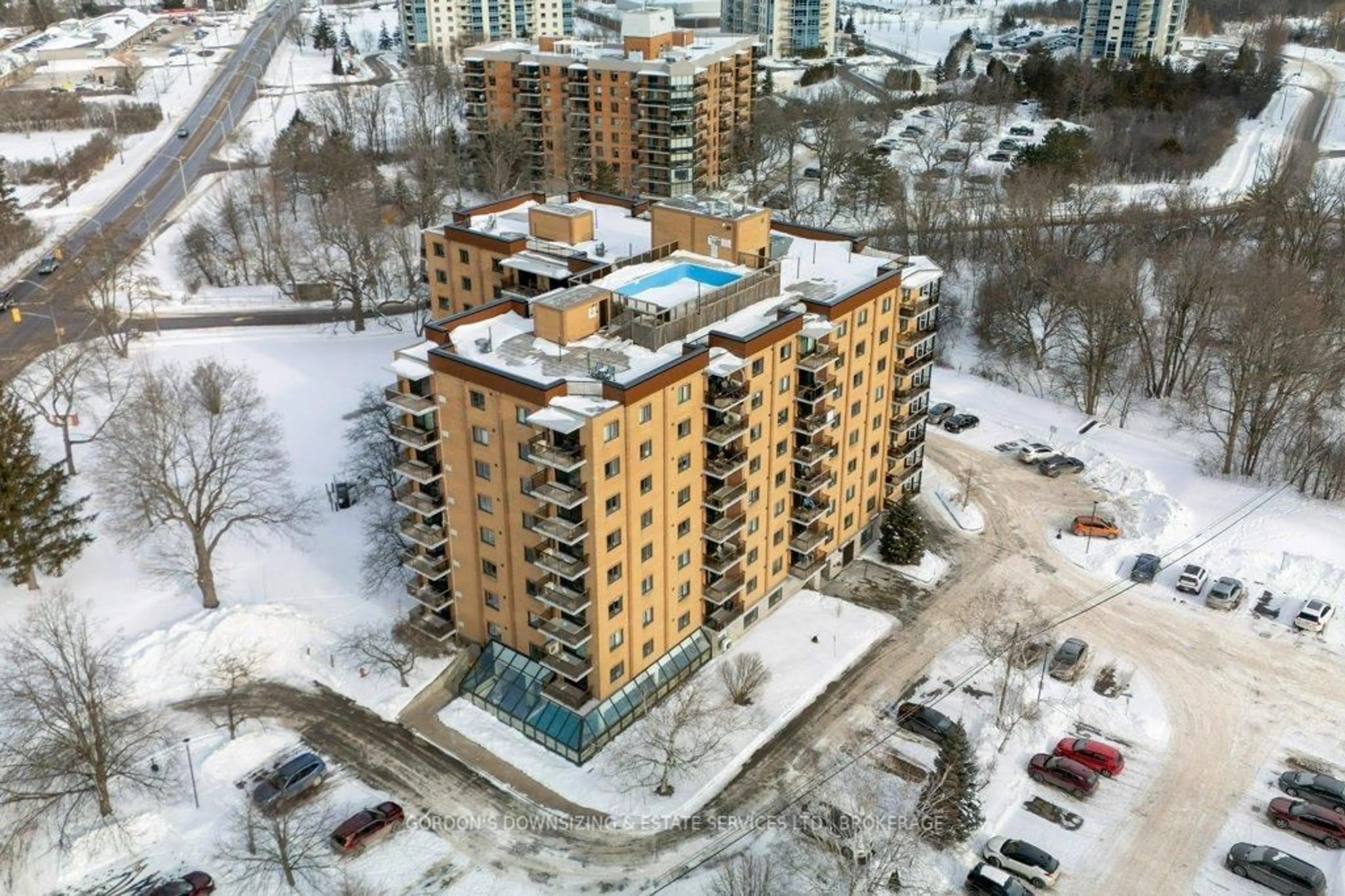 A pic from outside/outdoor area/front of a property/back of a property/a pic from drone, building for 120 Barrett Crt #211, Kingston Ontario K7L 5H6