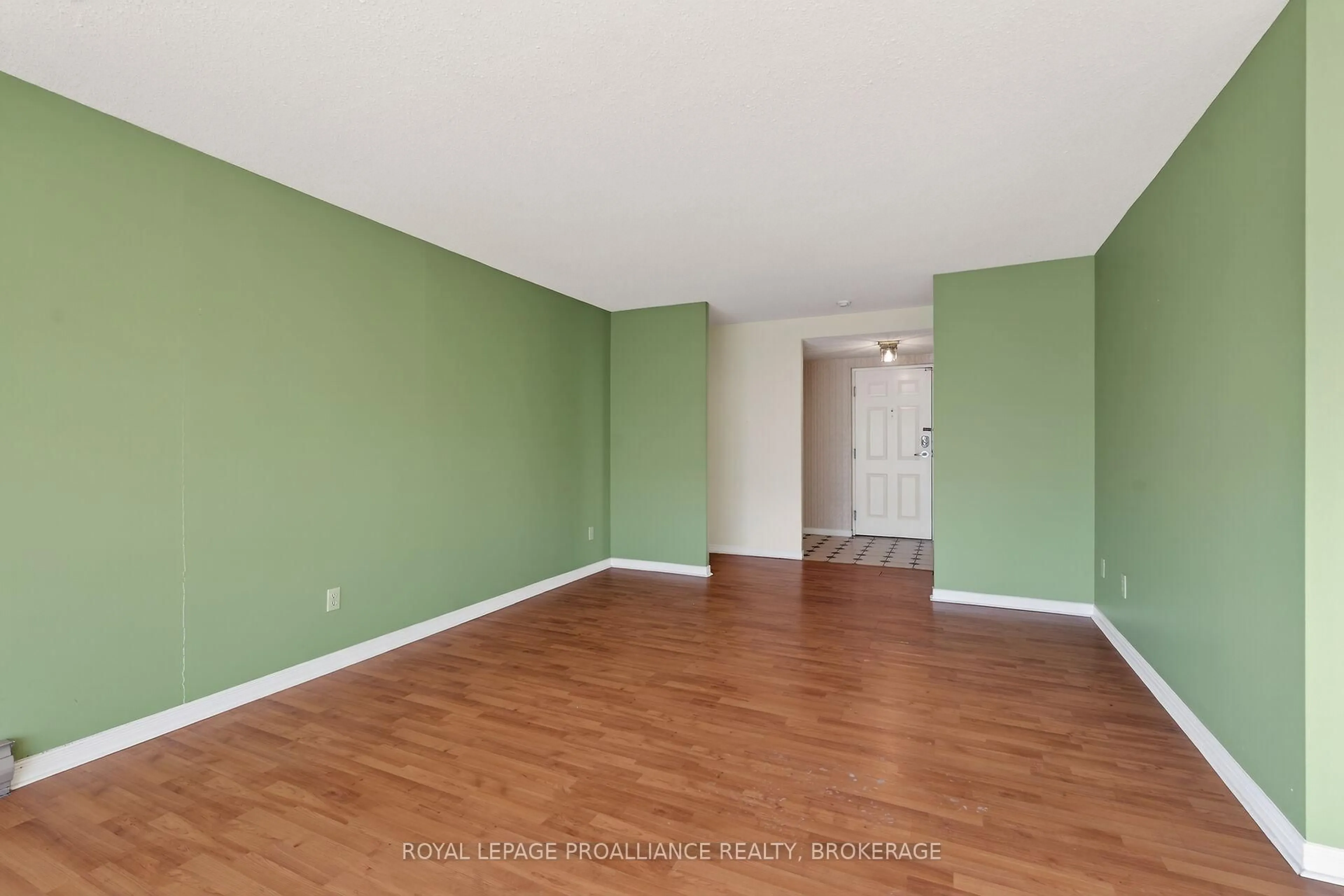 A pic of a room for 257 Bath Rd #306, Kingston Ontario K7M 7T3