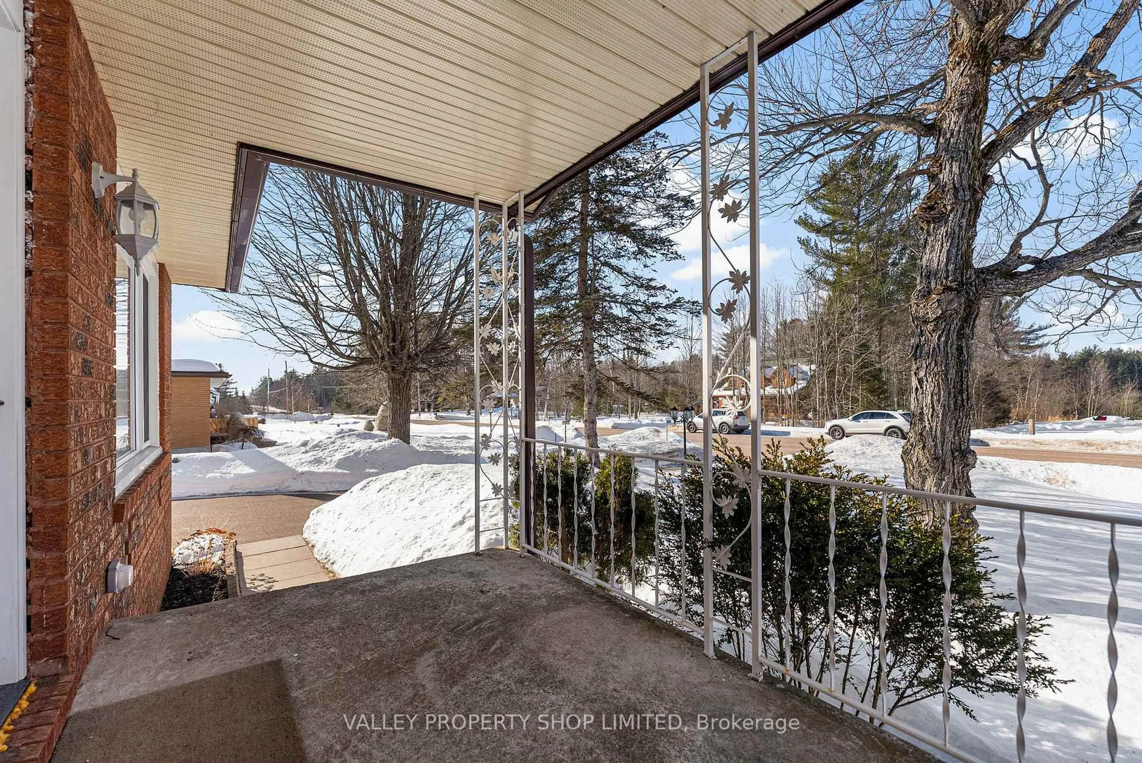 Patio, water/lake/river/ocean view for 1224 B Line Rd, Pembroke Ontario K8A 6W8