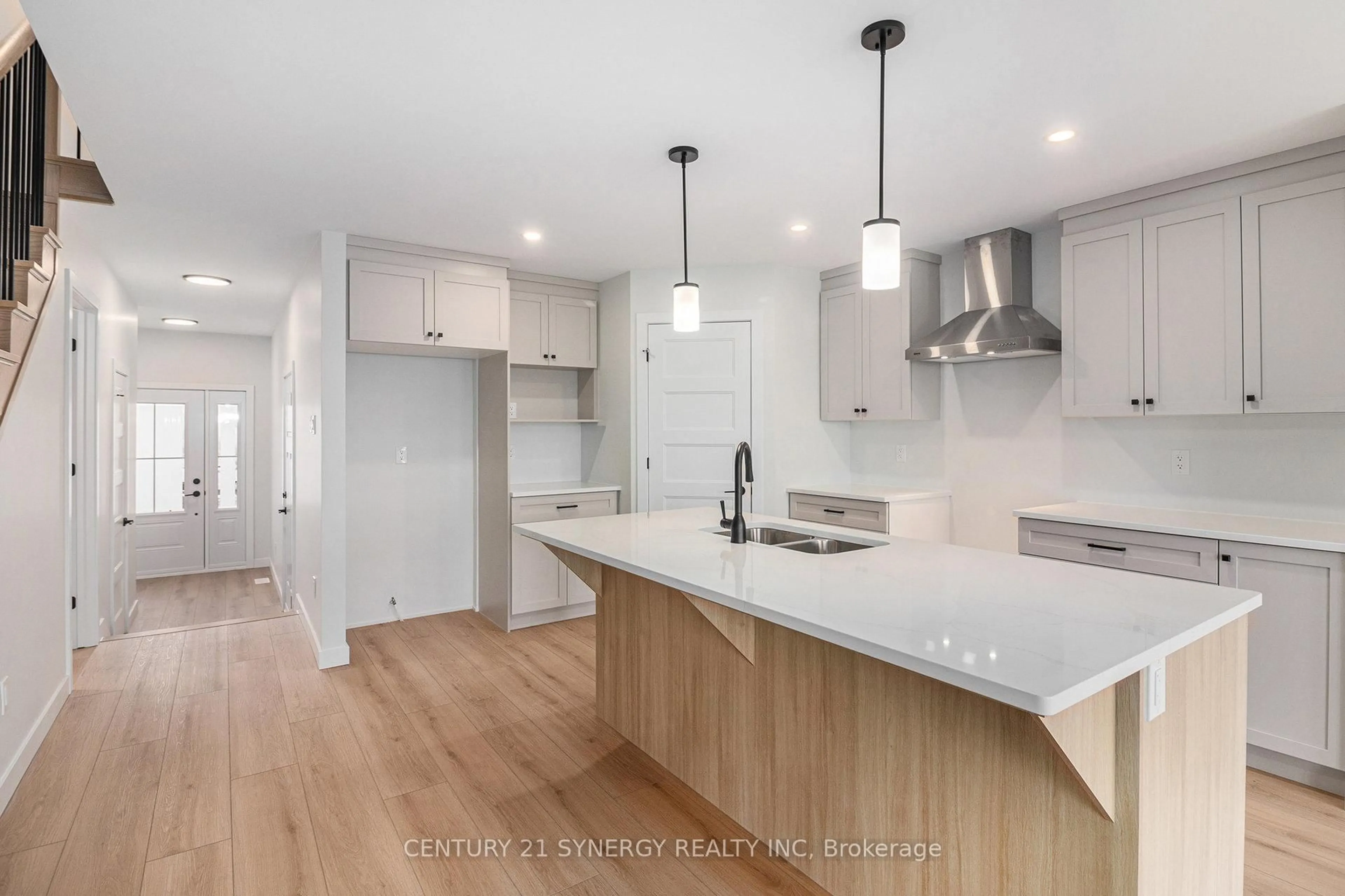 Open concept kitchen, unknown for 33 Helen St, North Stormont Ontario K0A 1R0