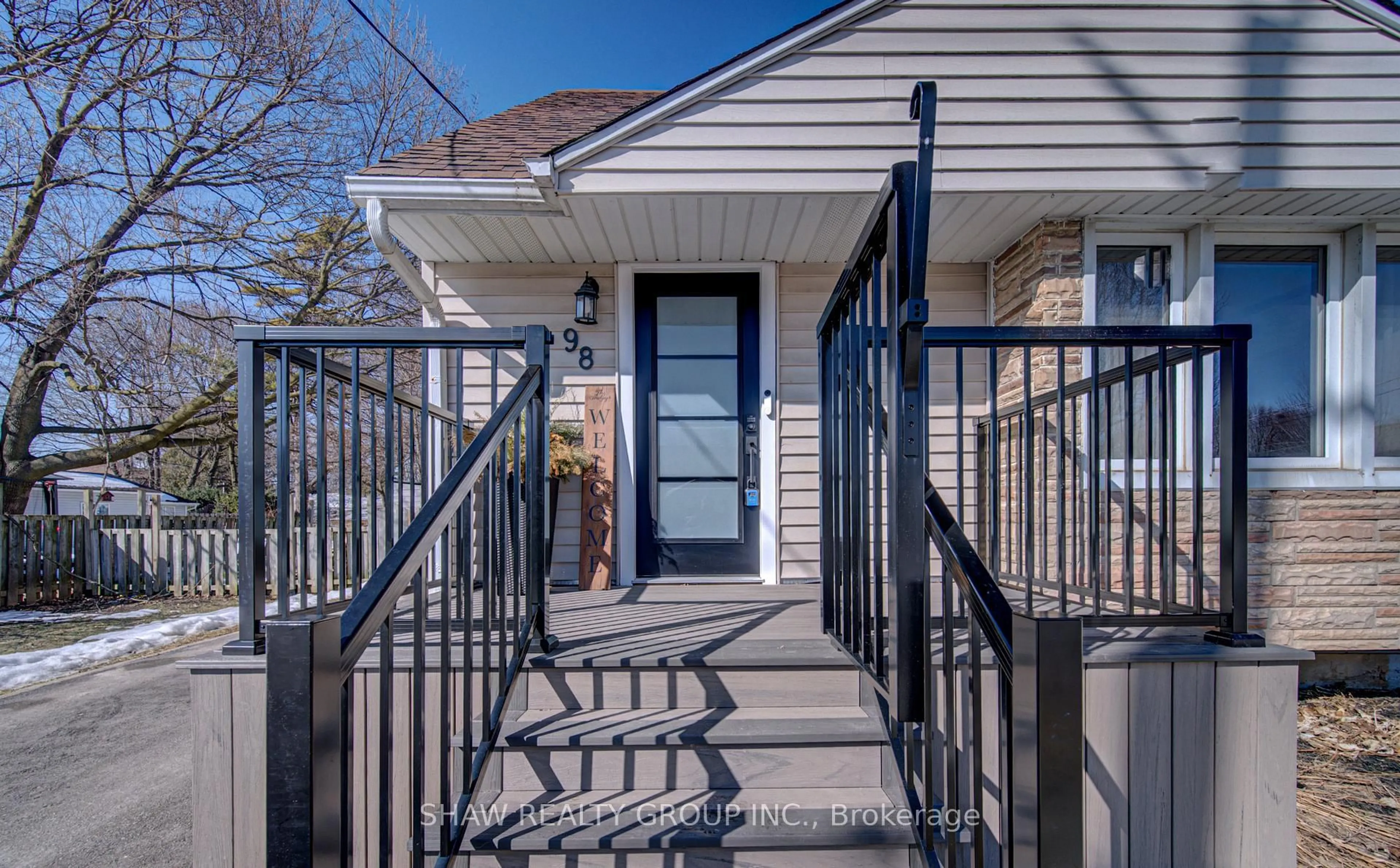 Unknown for 98 Ballantyne Ave, Cambridge Ontario N1R 2S5