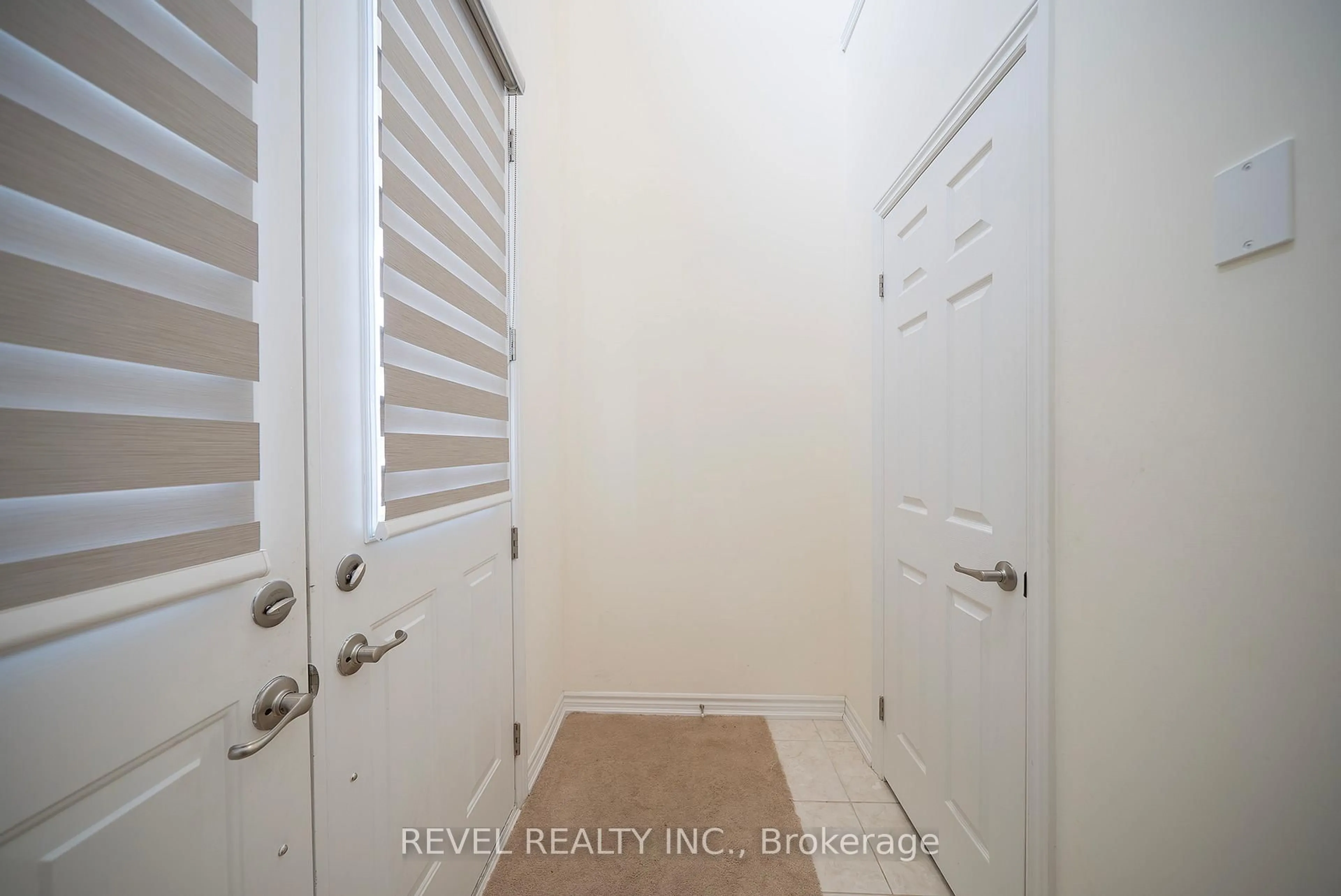 Unknown for 90 Hitchman St, Brant Ontario N3L 0M1