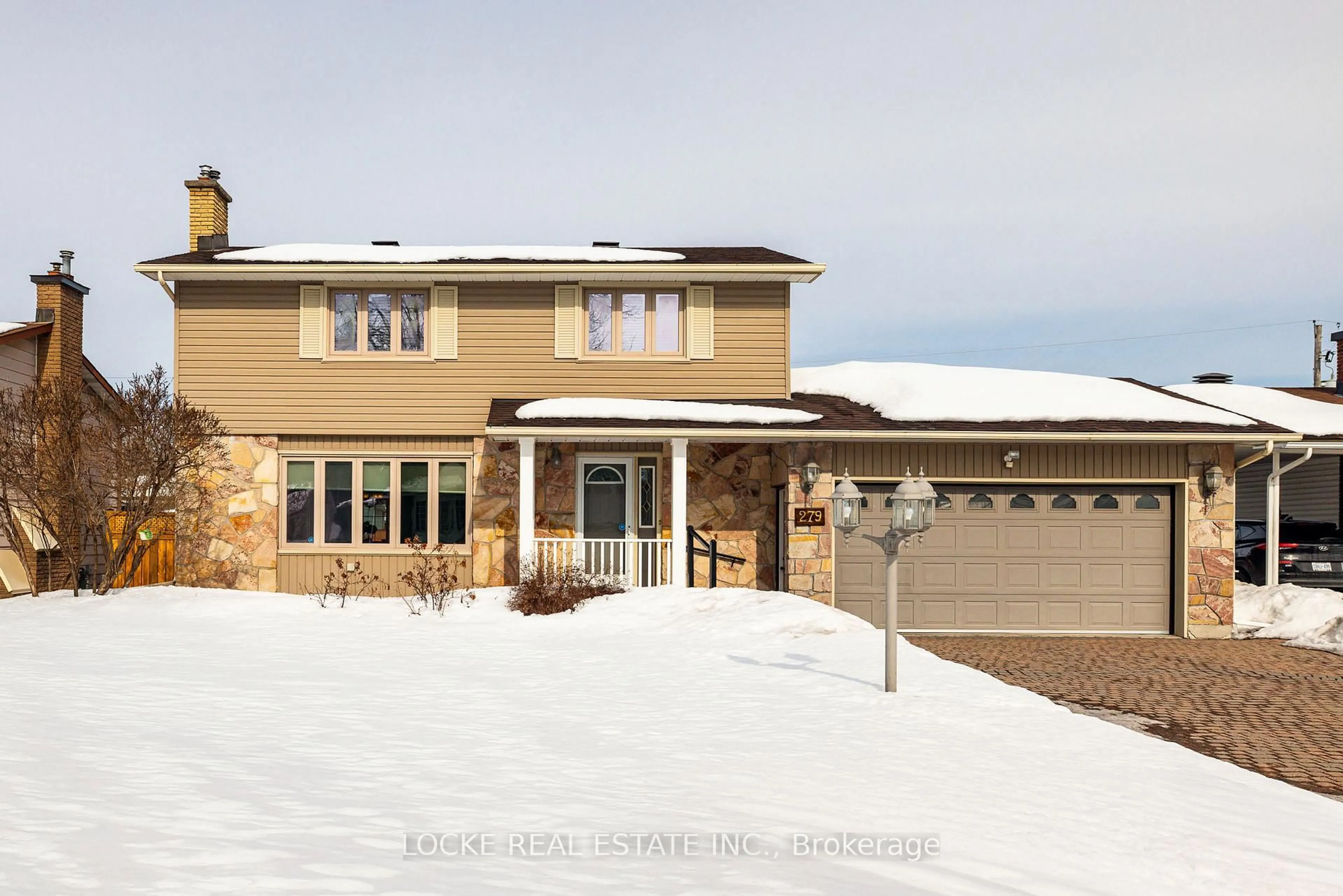 Home with vinyl exterior material, street for 279 Hoylake Cres, Ottawa Ontario K1E 1M1