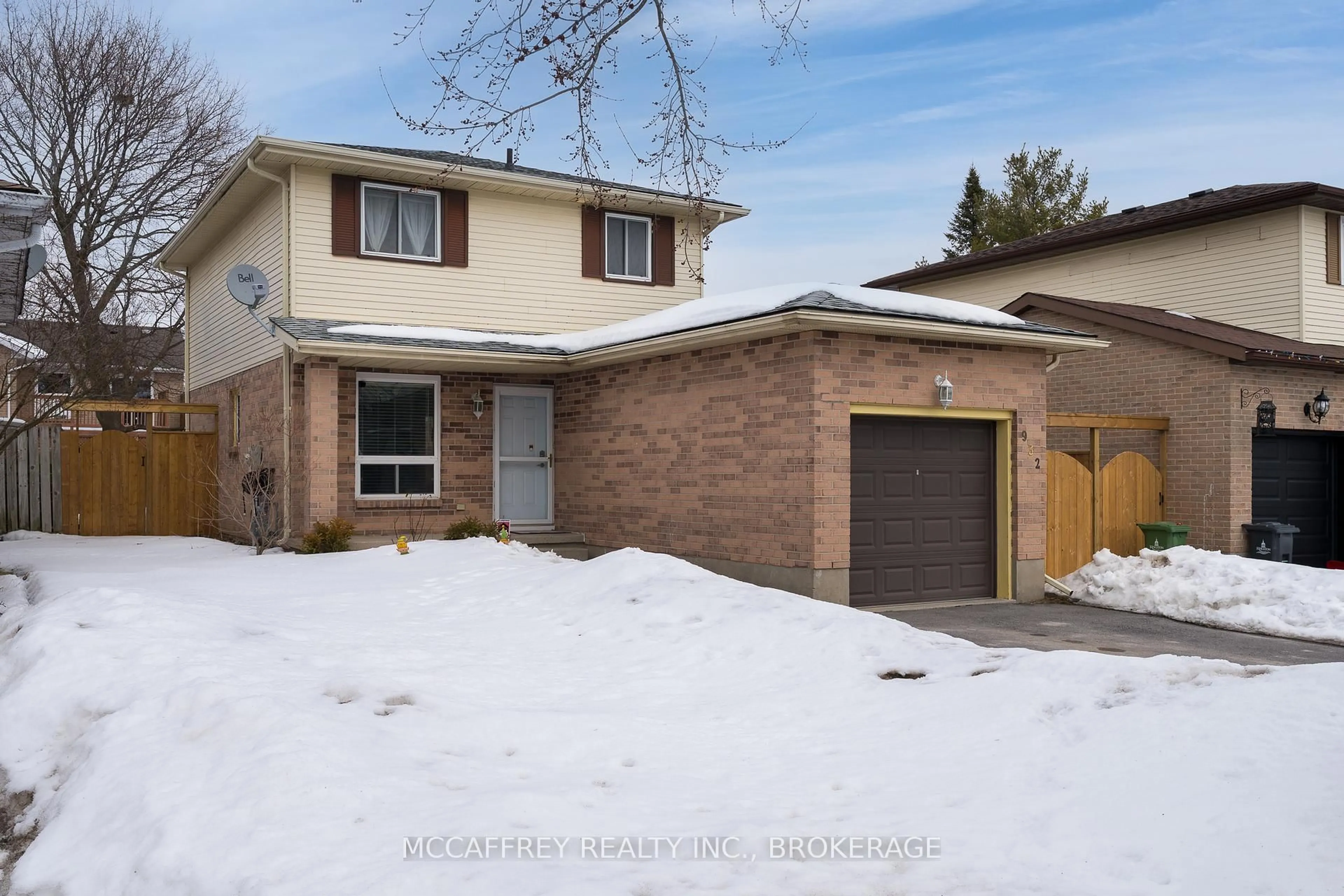 Home with brick exterior material, street for 932 Heaton Rd, Kingston Ontario K7P 1Y6