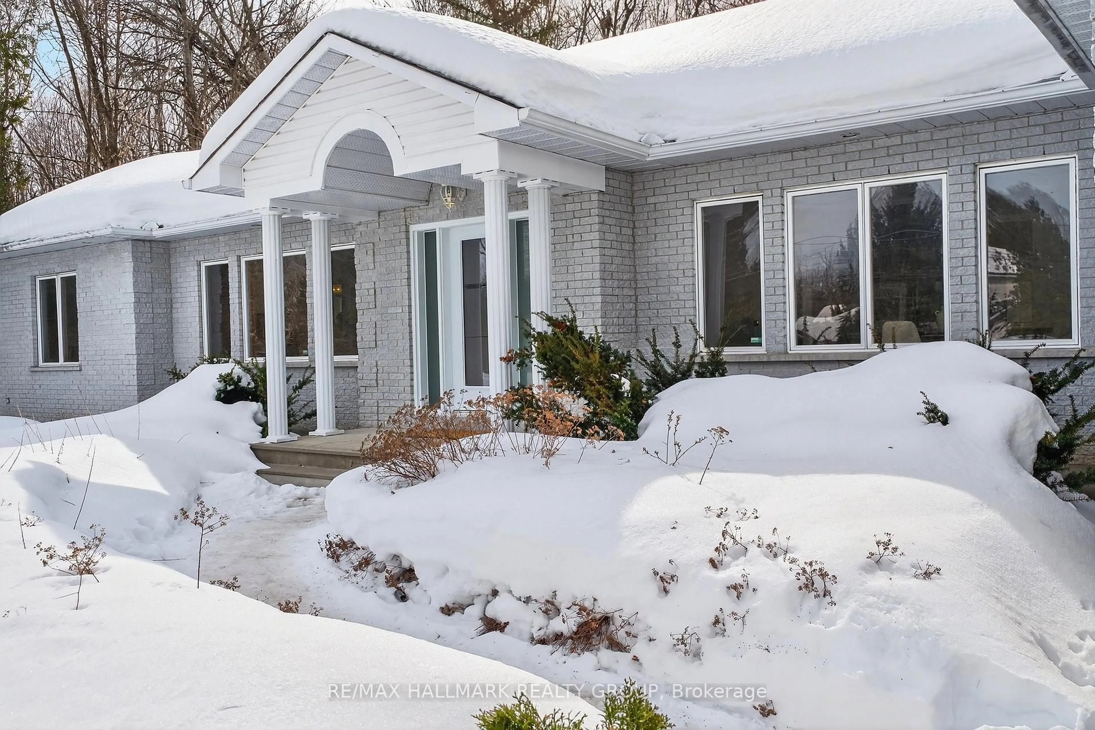 Unknown for 2349 Brennan Park Dr, Ottawa Ontario K4C 1H6