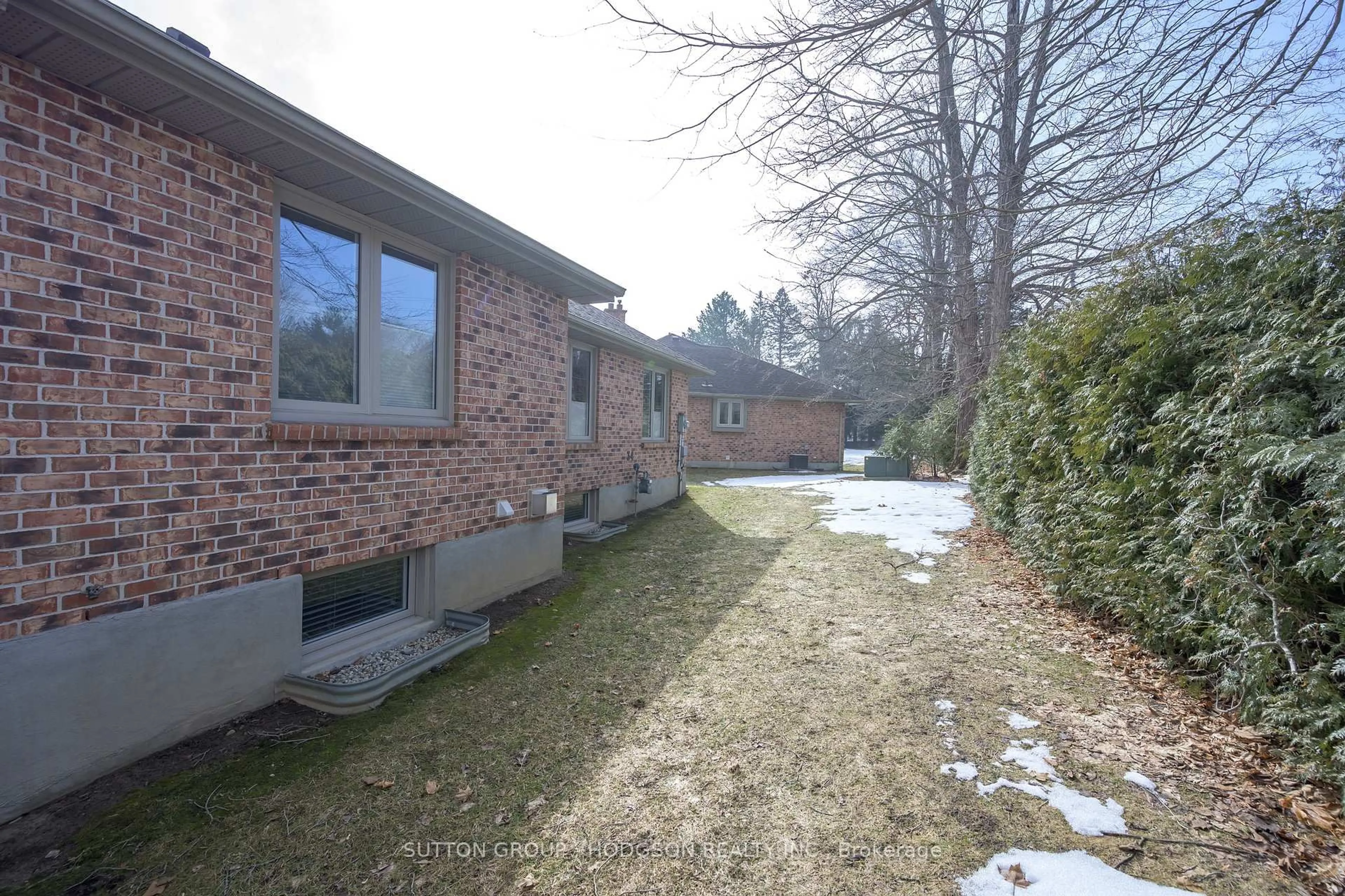 Unknown for 1443 Commissioners Rd #34, London South Ontario N6K 1E2