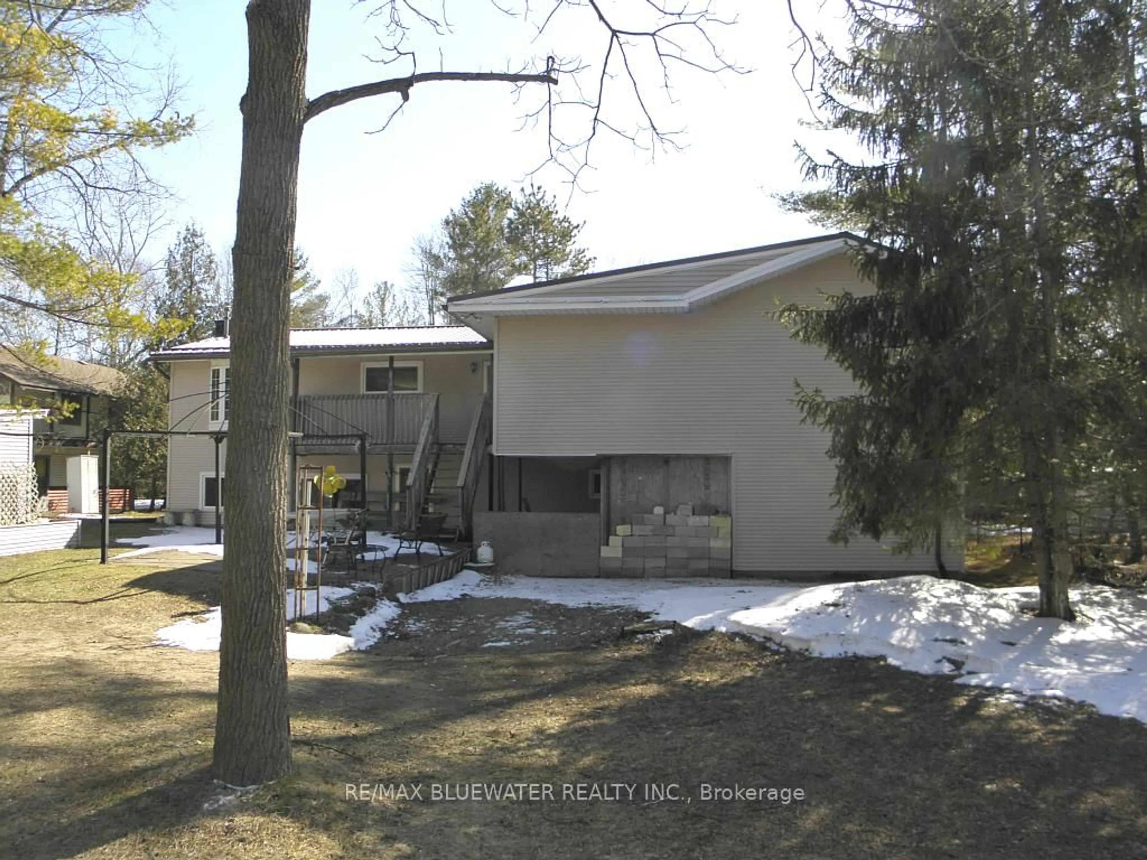 Unknown for 6386 Victoria Ave, Lambton Shores Ontario N0N 1J2